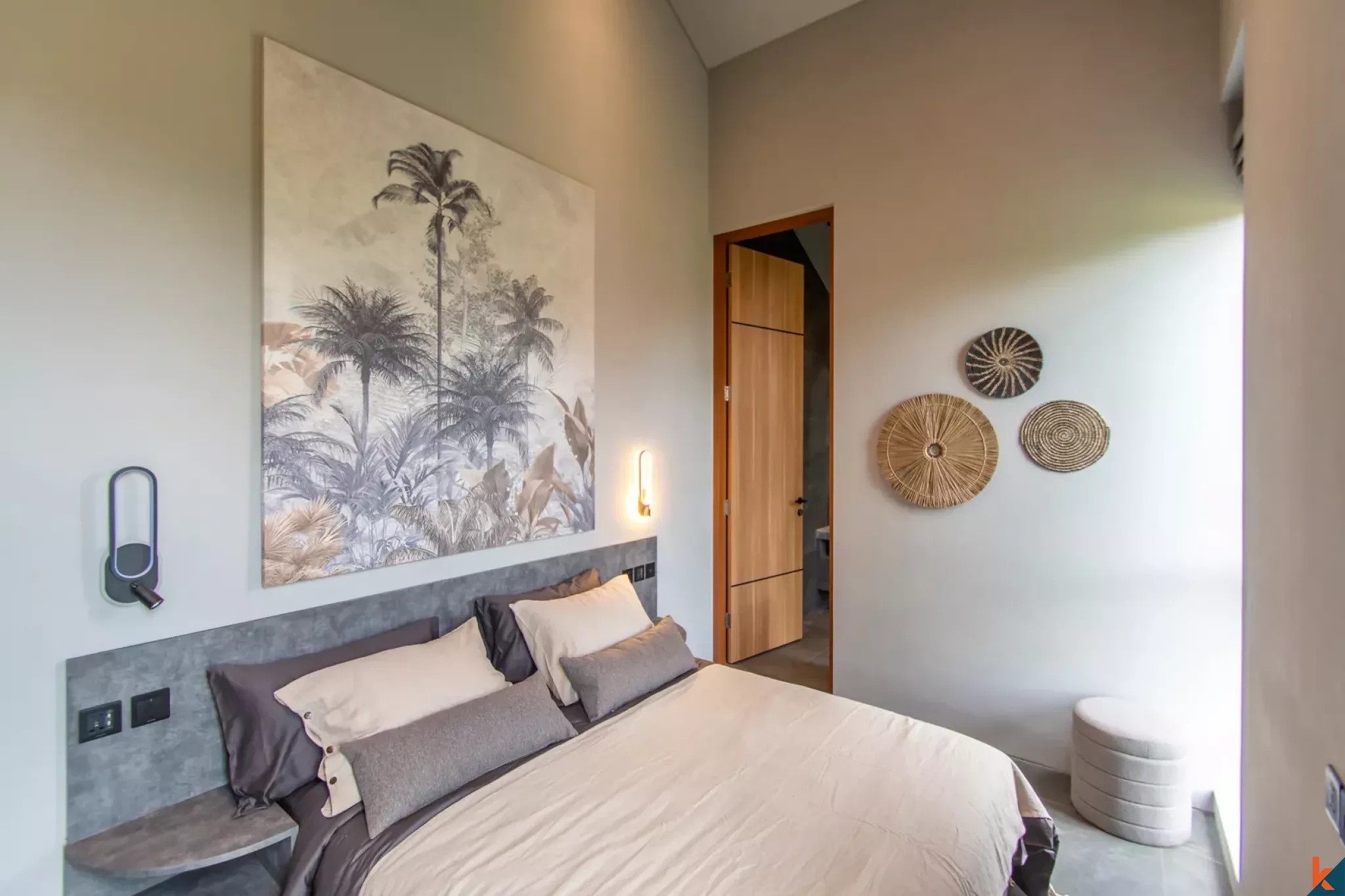 Modern great quality freehold villa for sale in Seseh