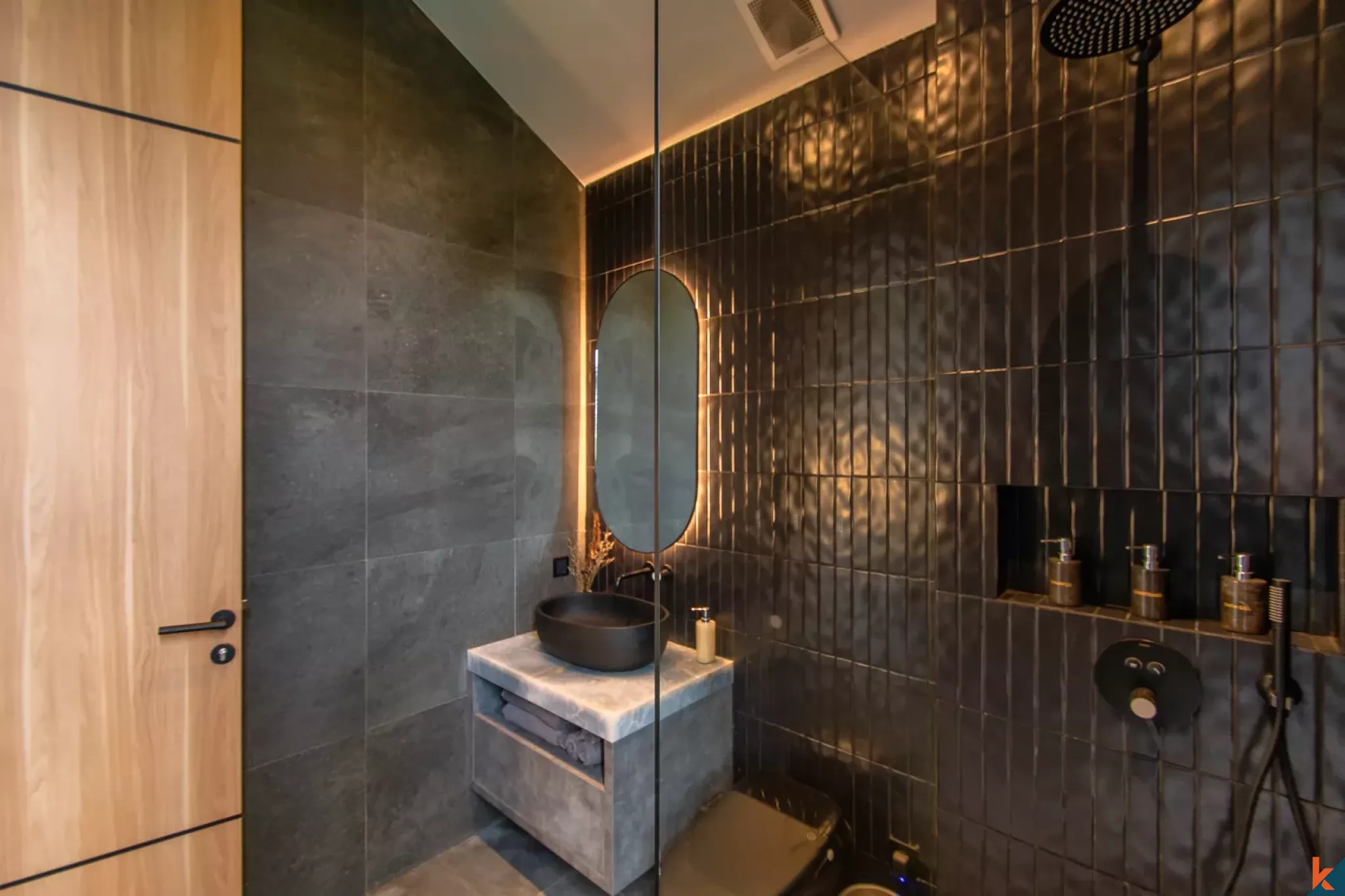 Superbe propriété de trois chambres à louer à long terme à Seseh