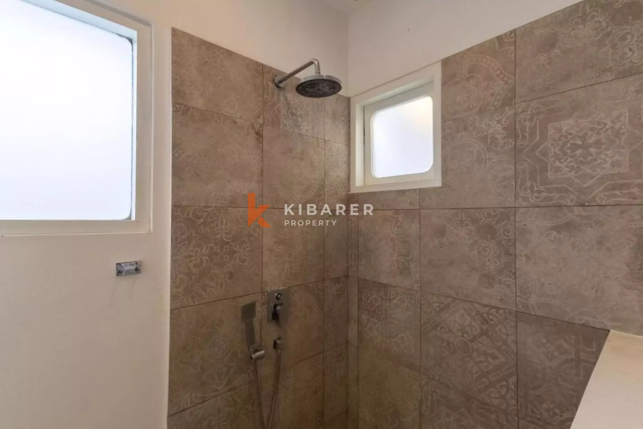 Charmante villa familiale de trois chambres près de la plage de Berawa