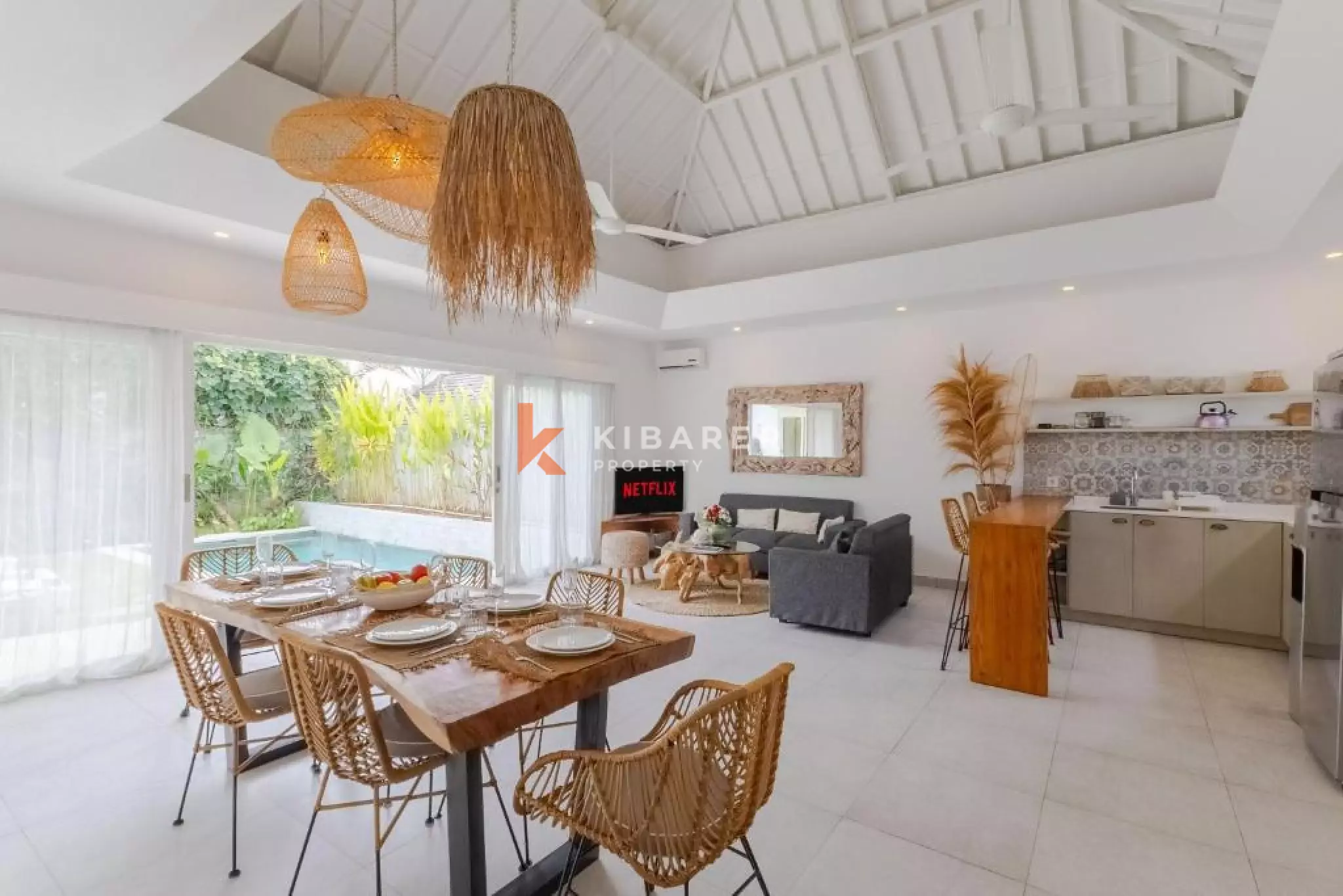 Charmante villa familiale de trois chambres près de la plage de Berawa