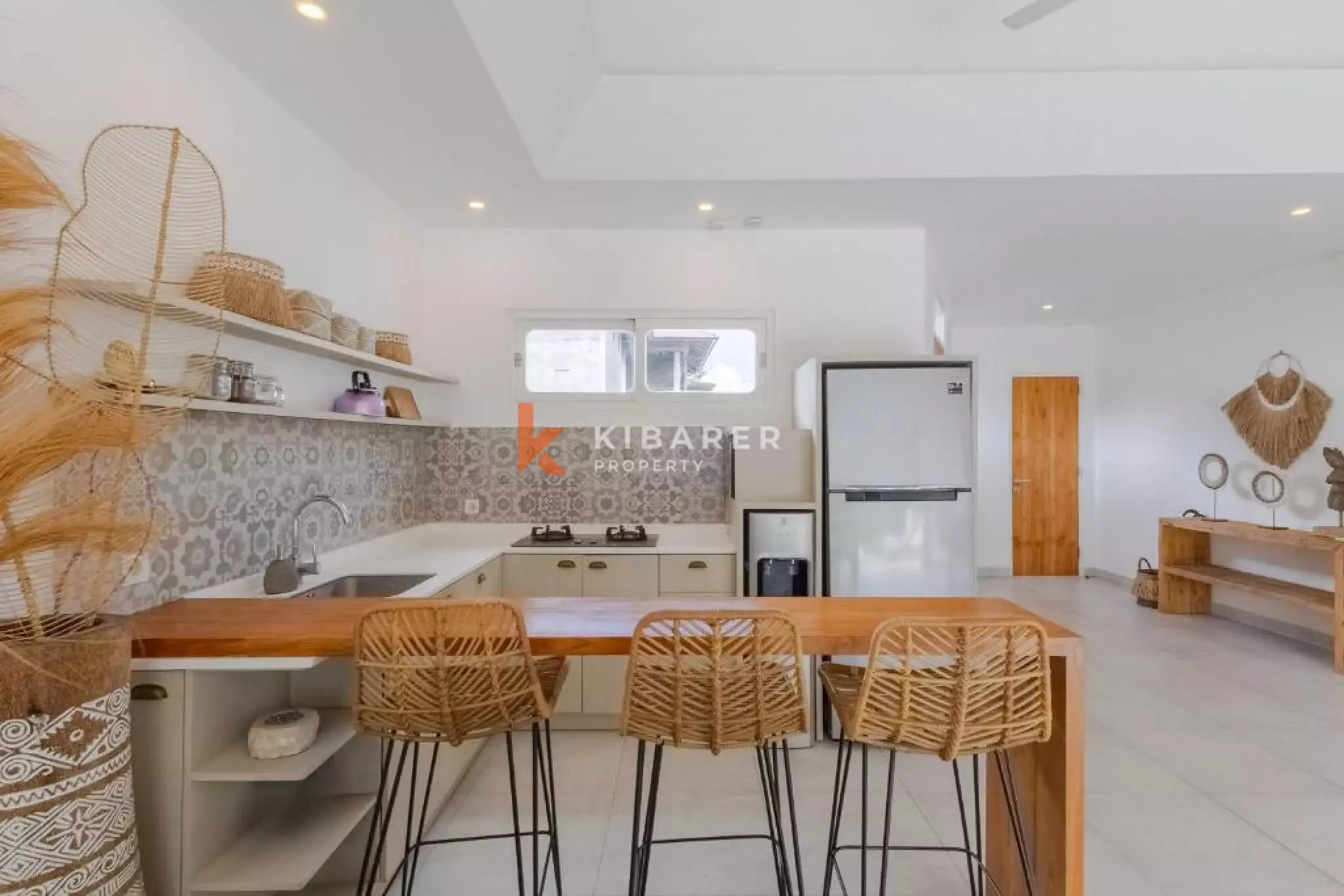 Charmante villa familiale de trois chambres près de la plage de Berawa