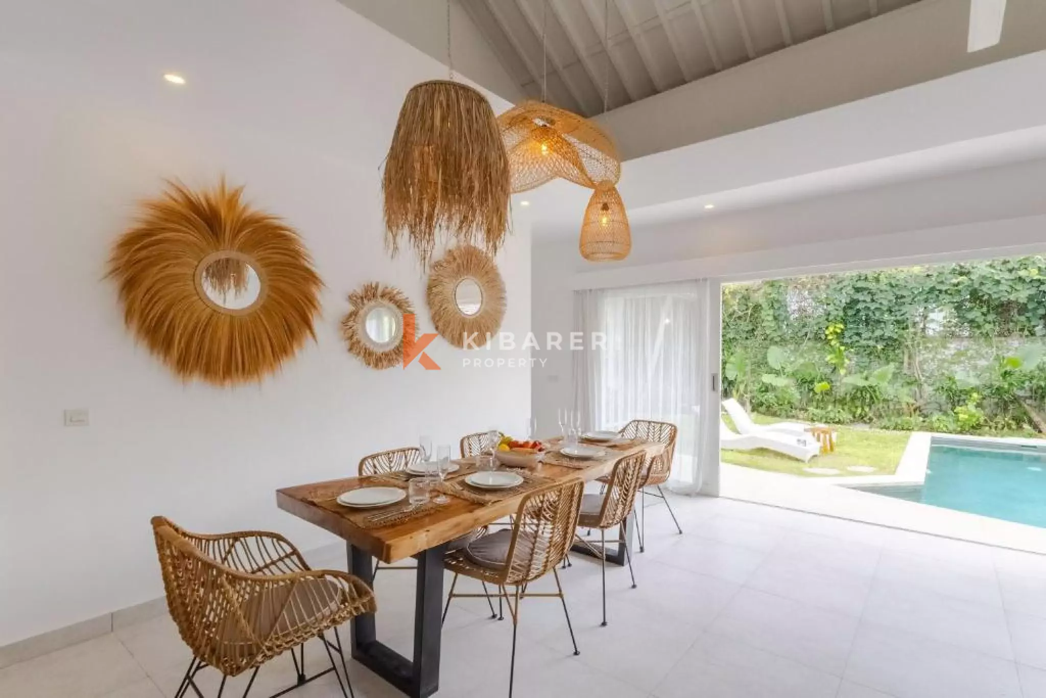 Charmante villa familiale de trois chambres près de la plage de Berawa