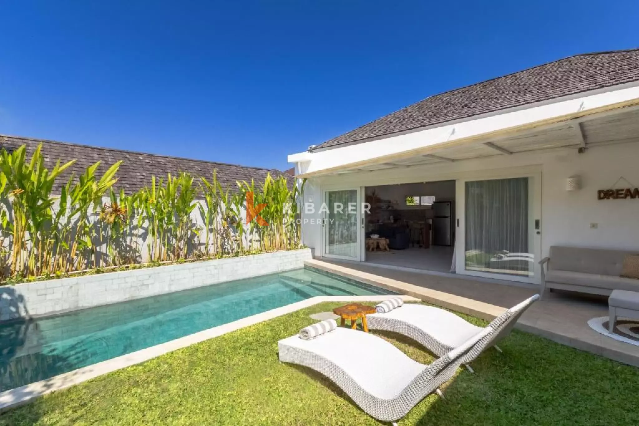 Charmante villa familiale de trois chambres près de la plage de Berawa