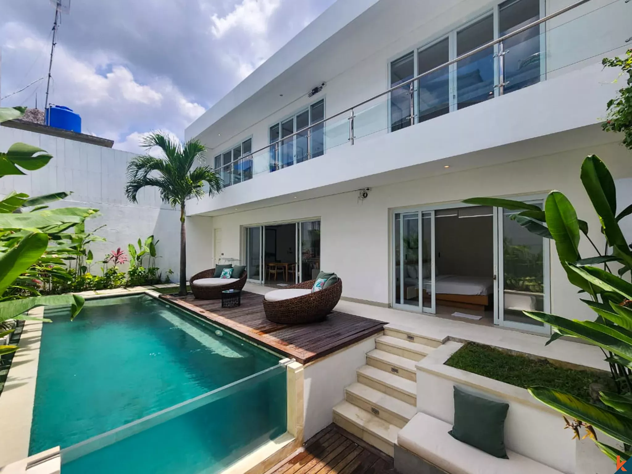 Villa Sewa dengan 3 Kamar Tidur yang Menawan, Terletak di Kawasan Tenang Seminyak