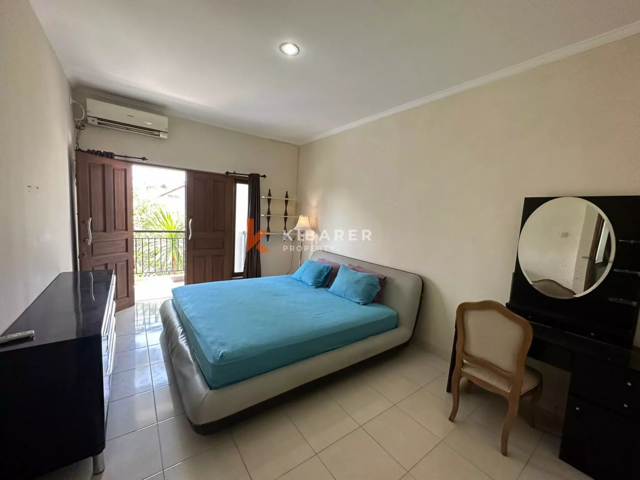 Magnifique maison de quatre chambres dans un emplacement privilégié à Denpasar