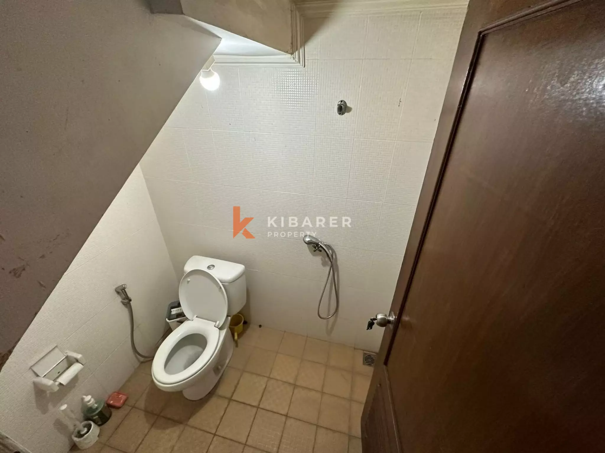 Magnifique maison de quatre chambres dans un emplacement privilégié à Denpasar