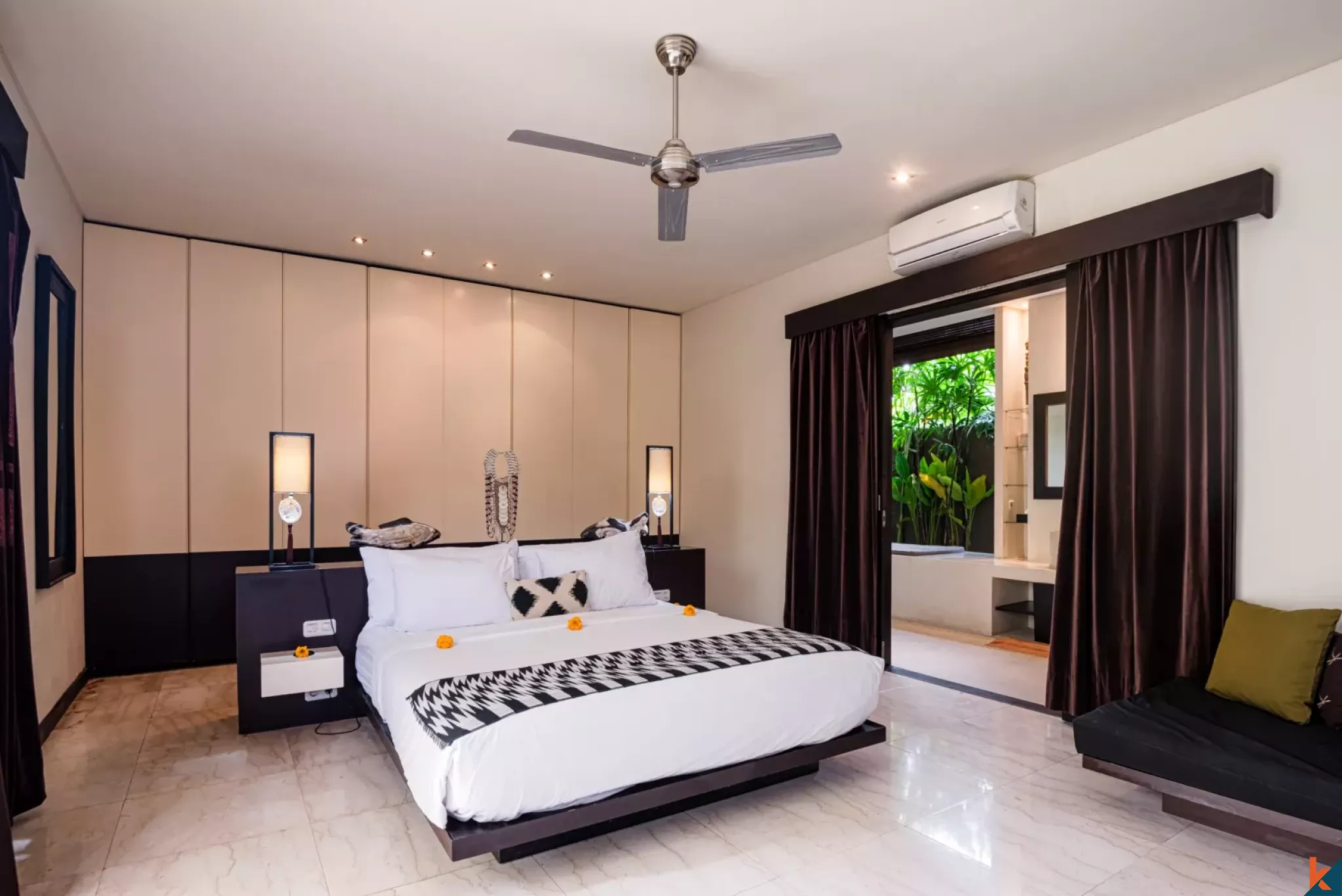 Amazing four bedroom leasehold estate near Berawa beach