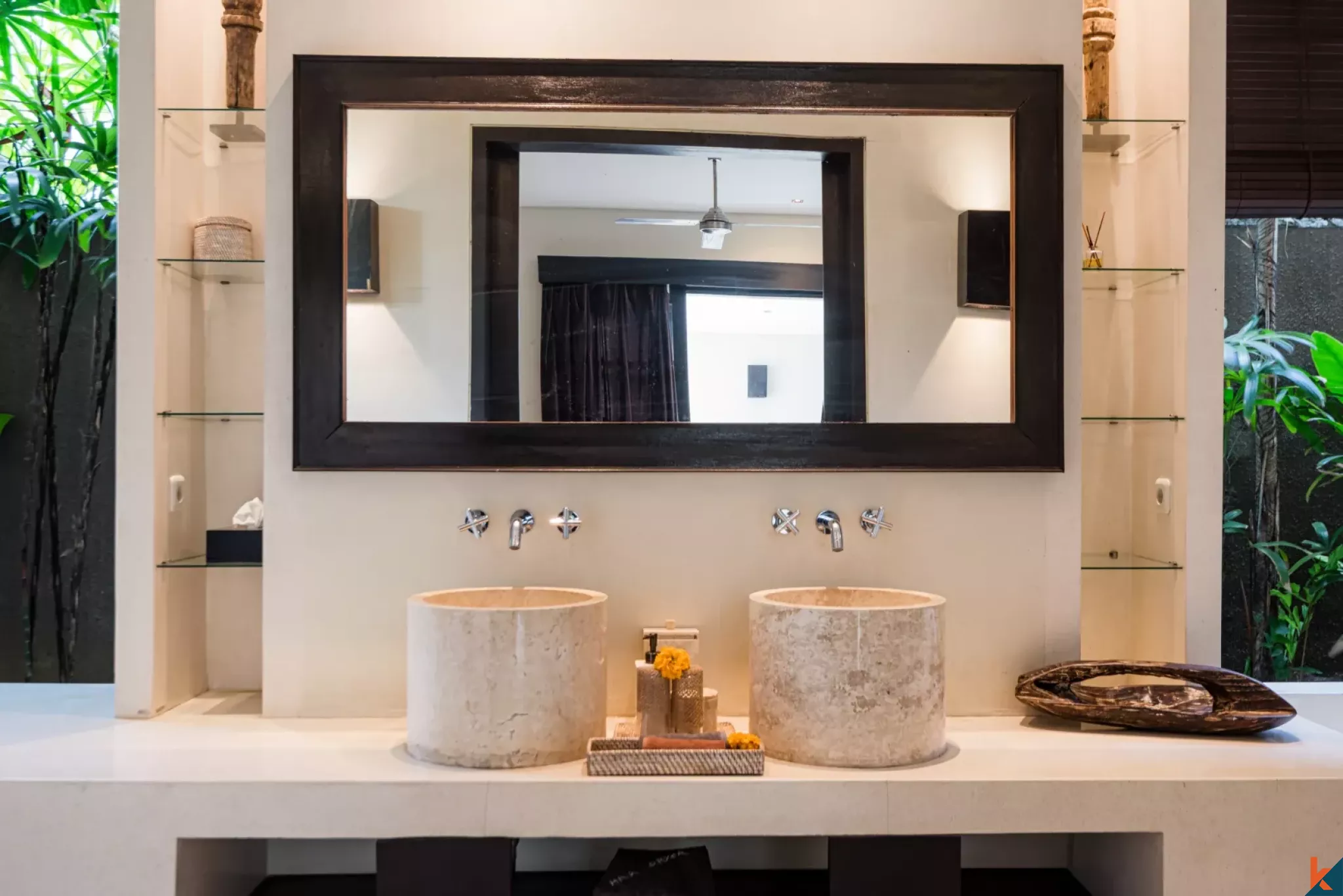 Amazing four bedroom leasehold estate near Berawa beach