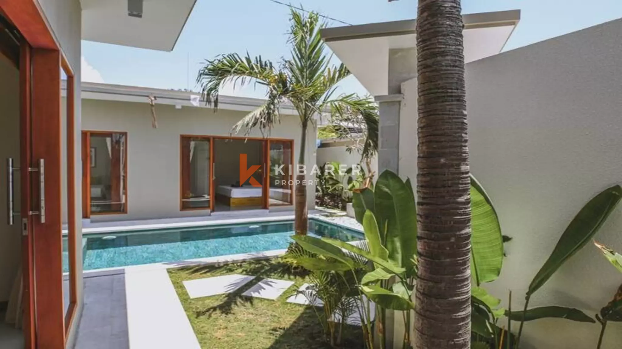 Vila Tropis Tiga Kamar Tidur dengan Ruang Terbuka di Pererenan