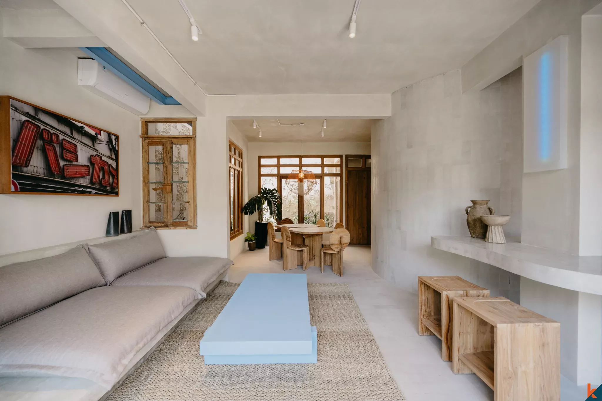 Vila Tropis Modern 3 Kamar Tidur dengan Kamar Mandi di Jantung Canggu