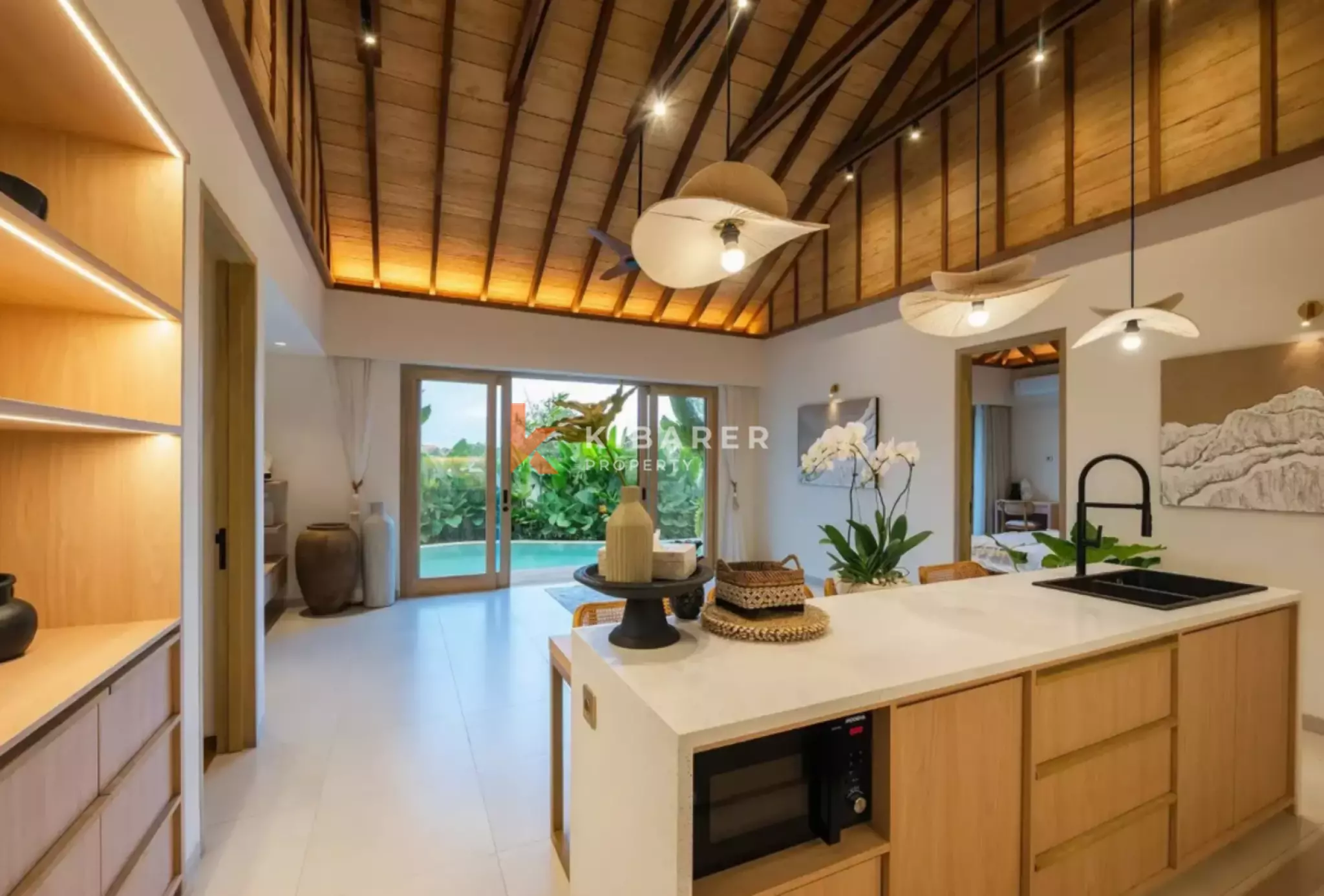 Vila Dua Kamar Tidur di Babakan – Pertemuan Minimalisme dan Ketenangan Tropis