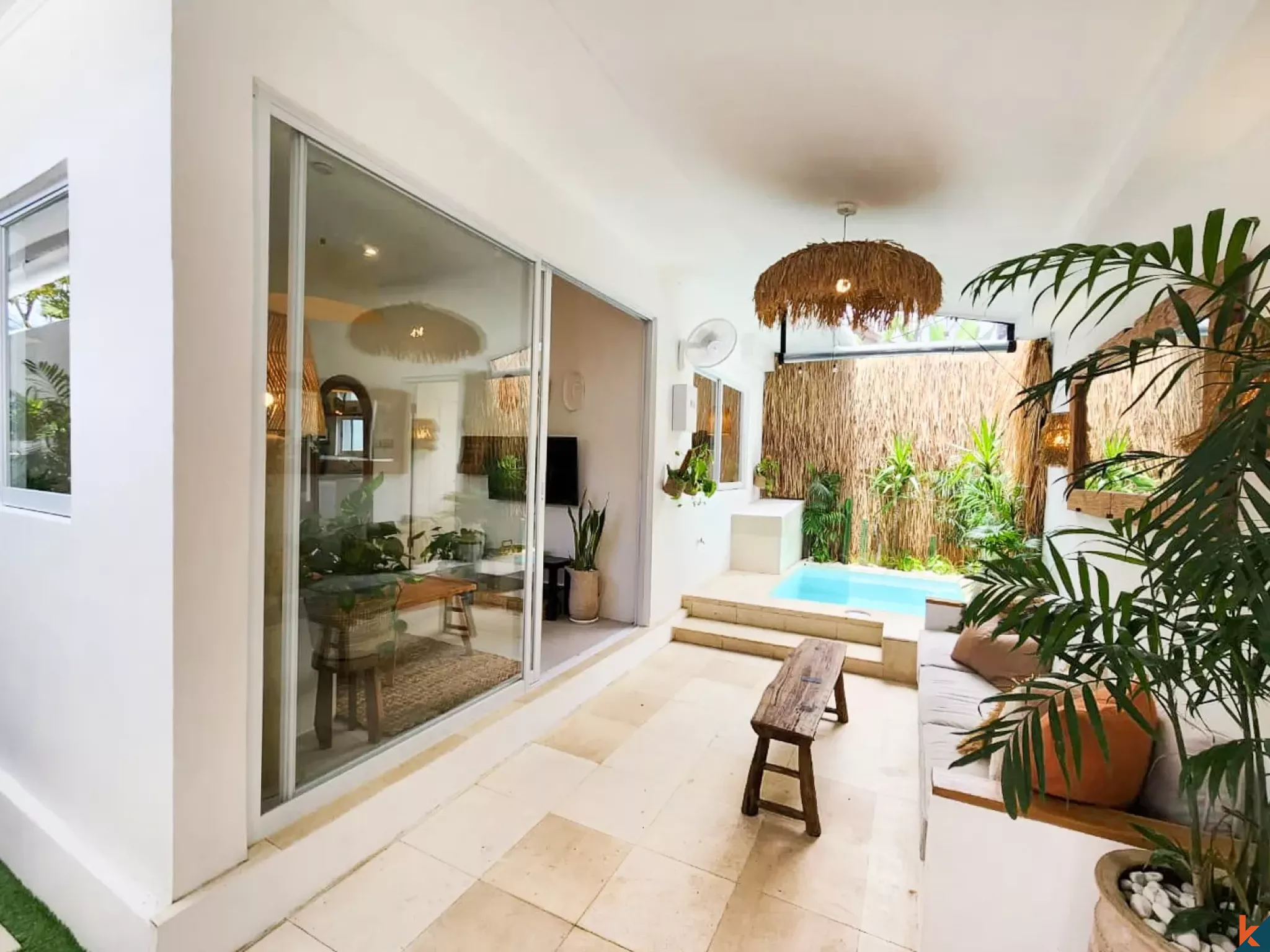 Vila sewa dua kamar tidur yang baru dan menawan, terletak di kawasan yang tenang di Tibubeneng