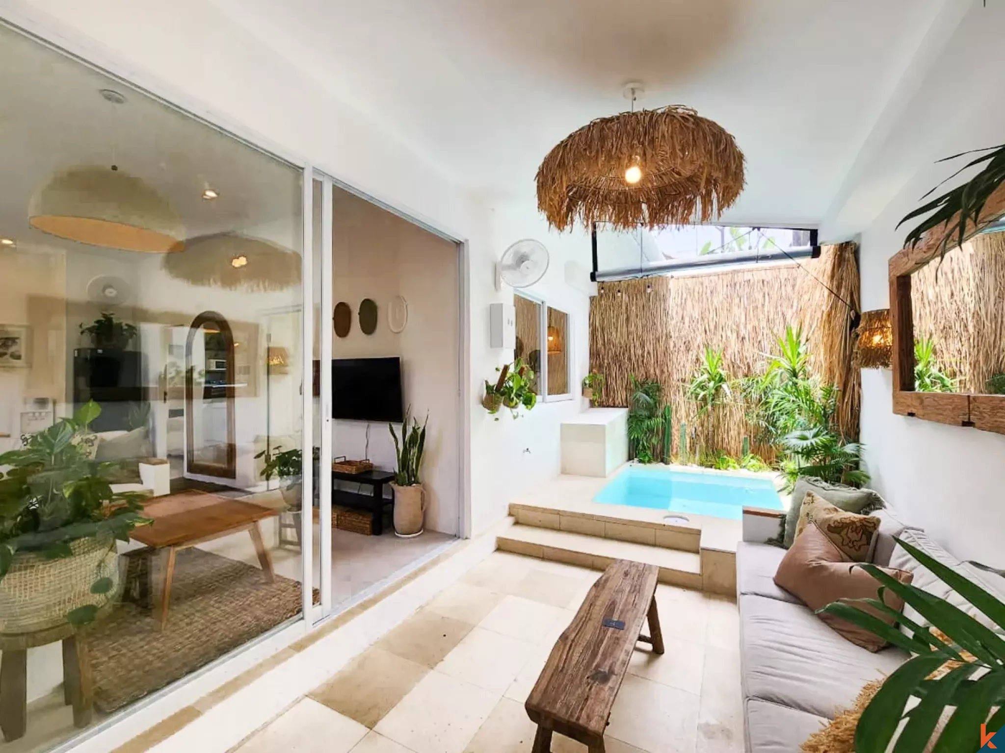 Vila sewa dua kamar tidur yang baru dan menawan, terletak di kawasan yang tenang di Tibubeneng