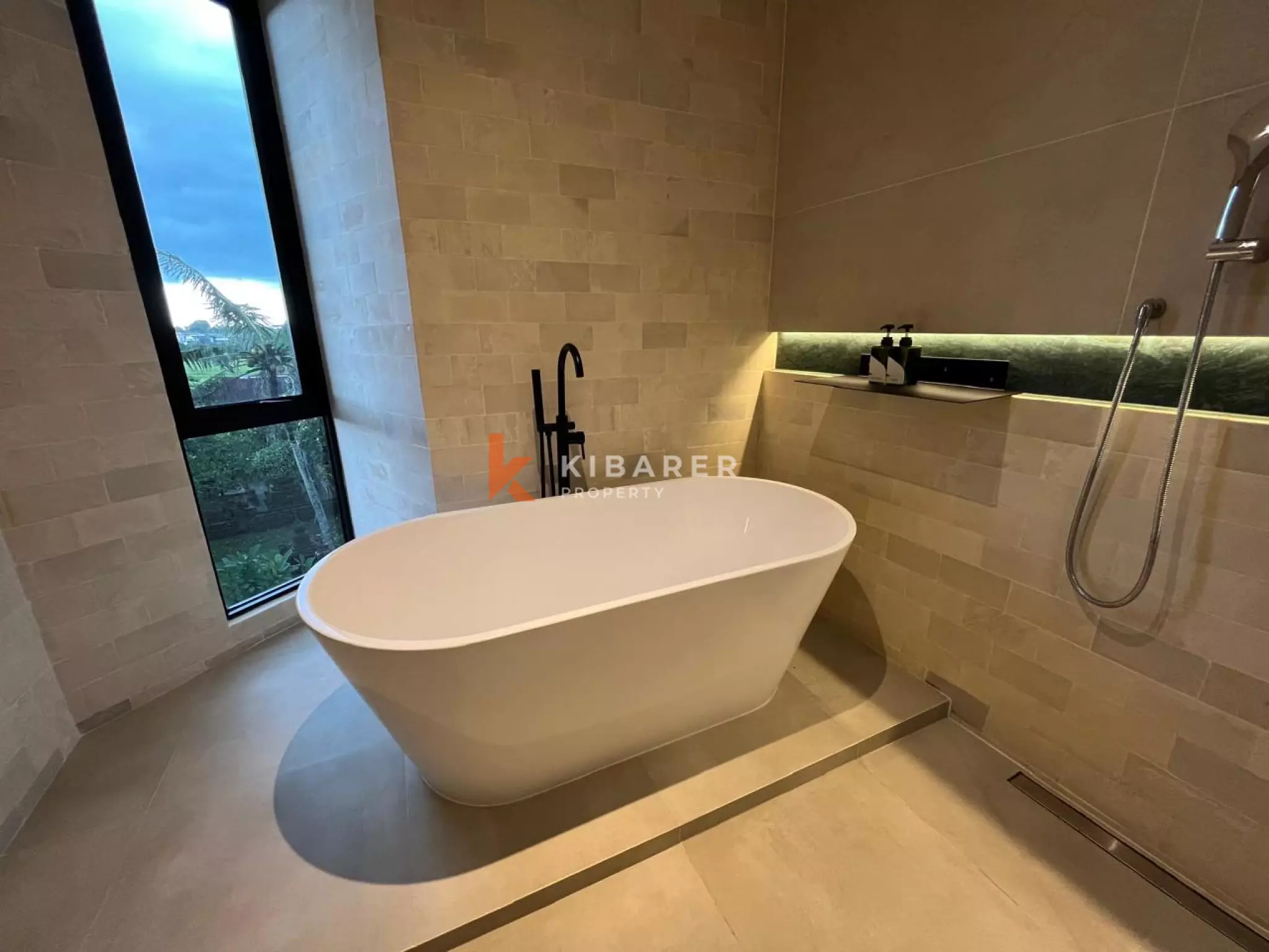 Brand New Luxury and Super Aesthetic Two-Bedroom Villa in Babakan Canggu