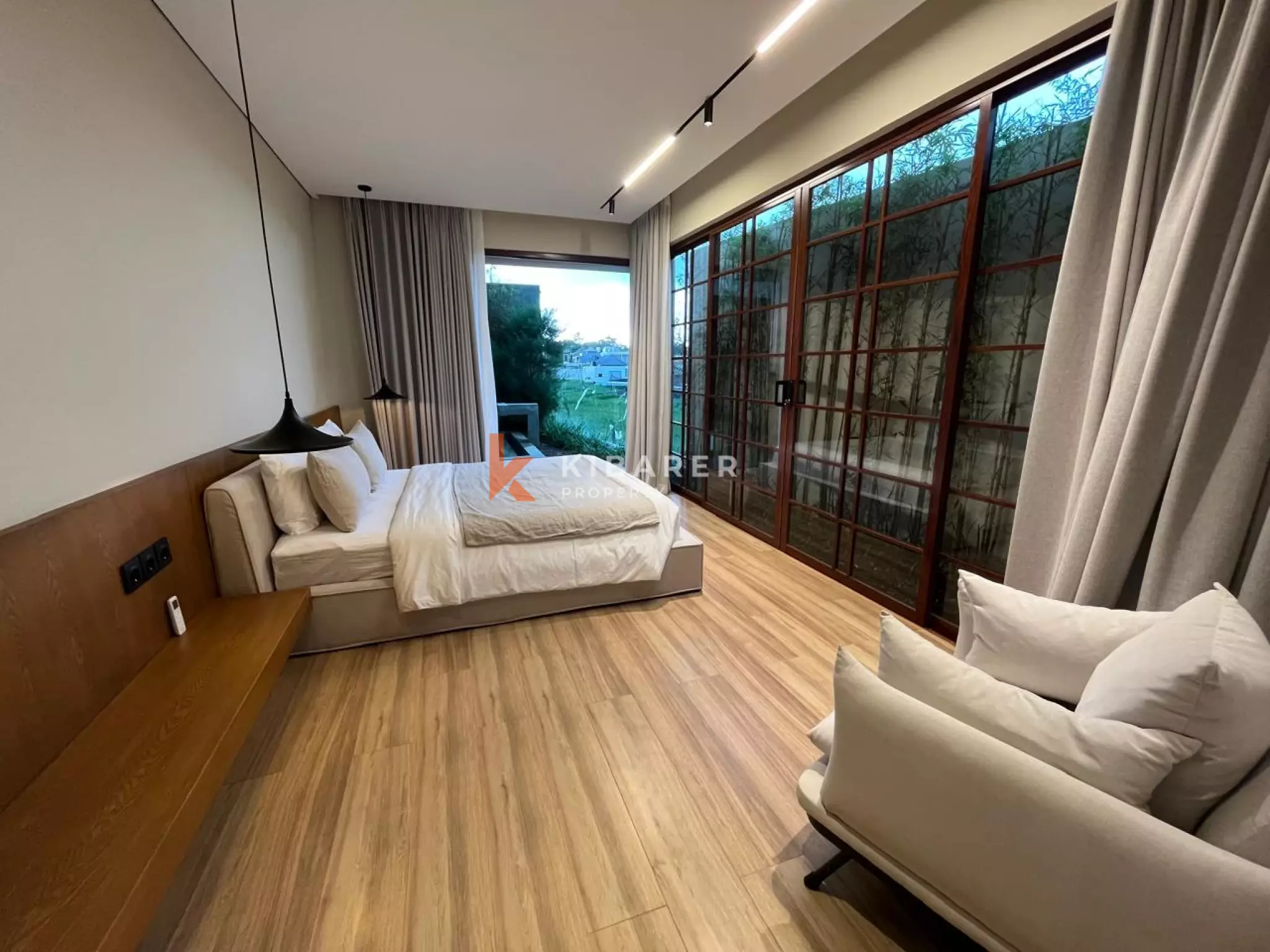 Peaceful Modern Three Bedroom Villa touched with Luxury Ambience and Amazing Paddy Field View in Canggu