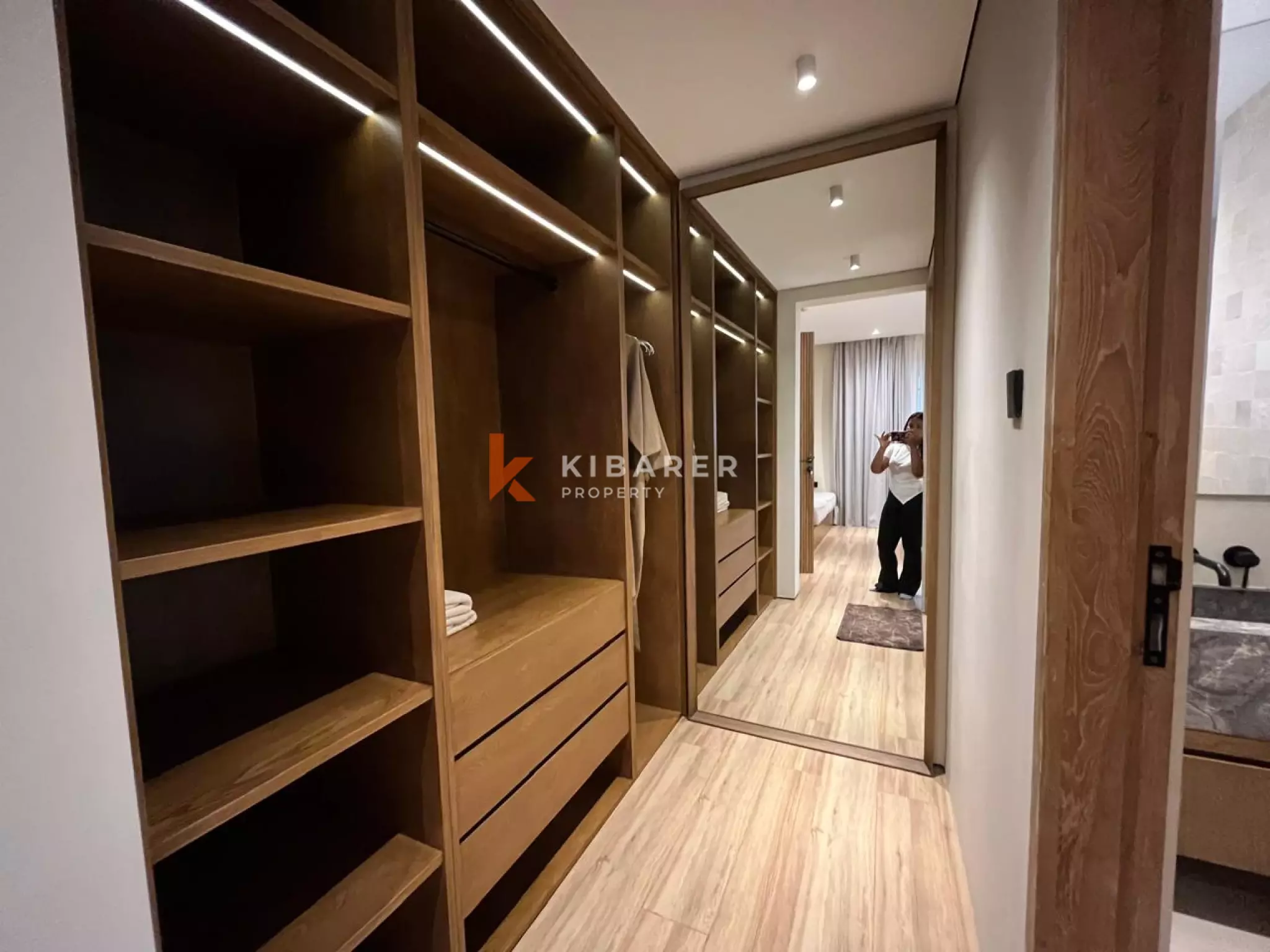 Peaceful Modern Three Bedroom Villa touched with Luxury Ambience and Amazing Paddy Field View in Canggu