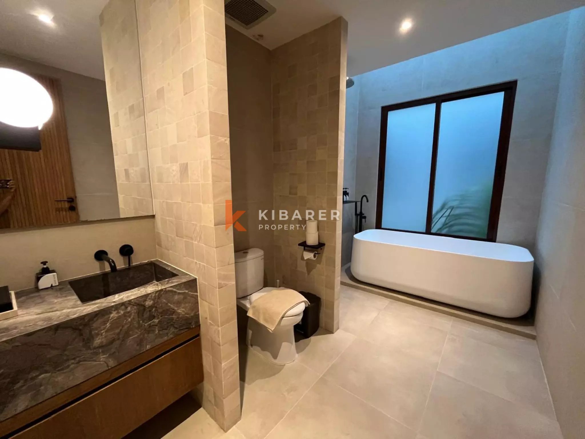 Peaceful Modern Three Bedroom Villa touched with Luxury Ambience and Amazing Paddy Field View in Canggu