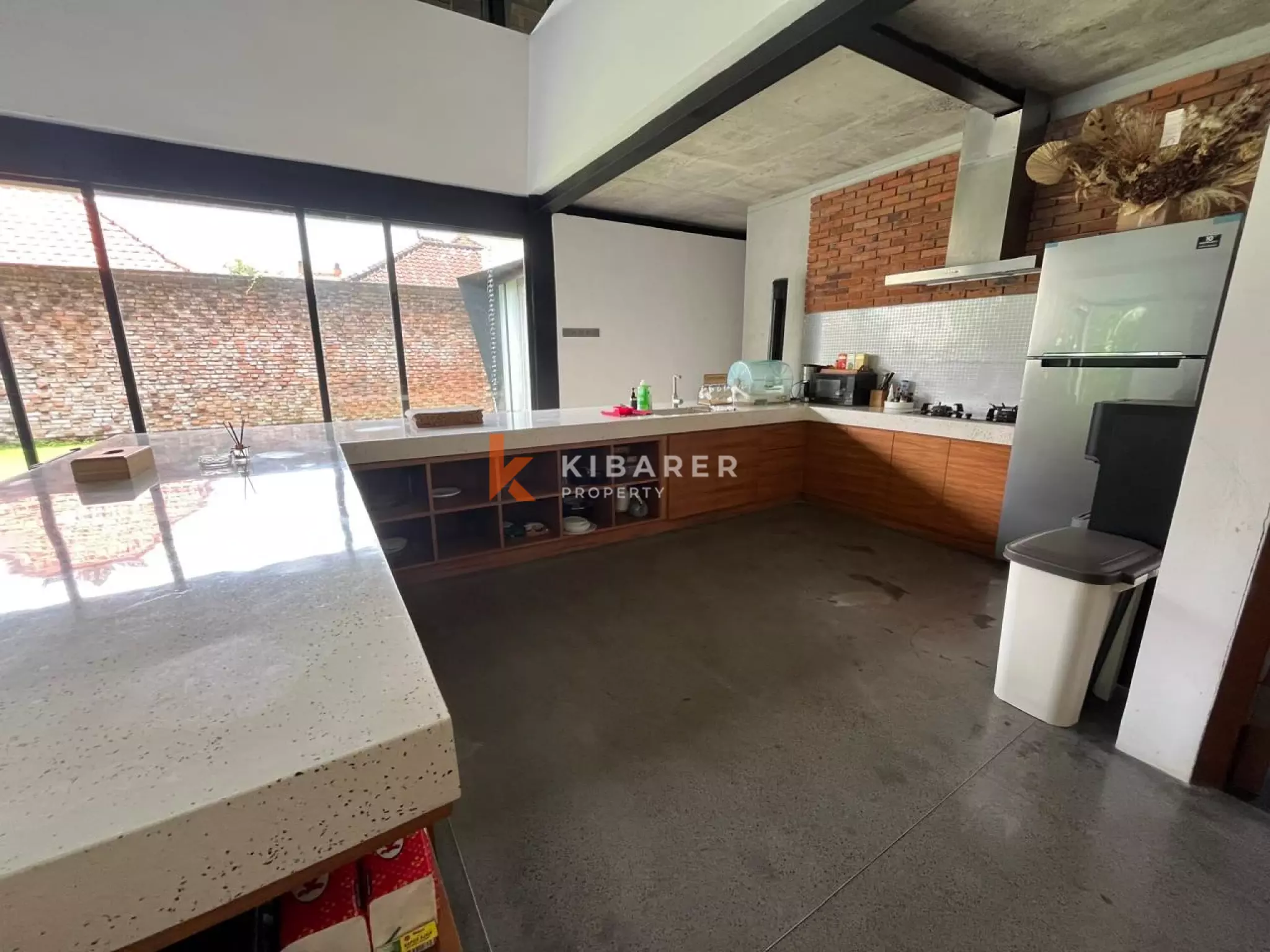 Elegant Four-Bedroom Villa in Bumbak Umalas