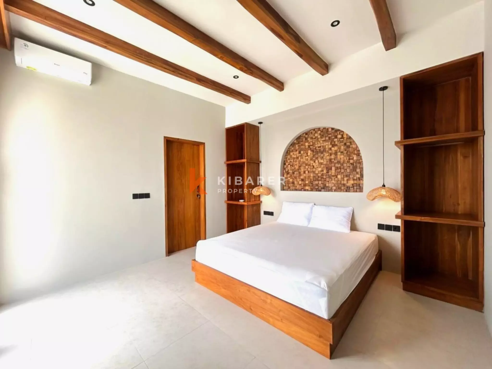 Stylish Three Bedroom Mediterranean Villa with Rooftop Lounge in Umalas