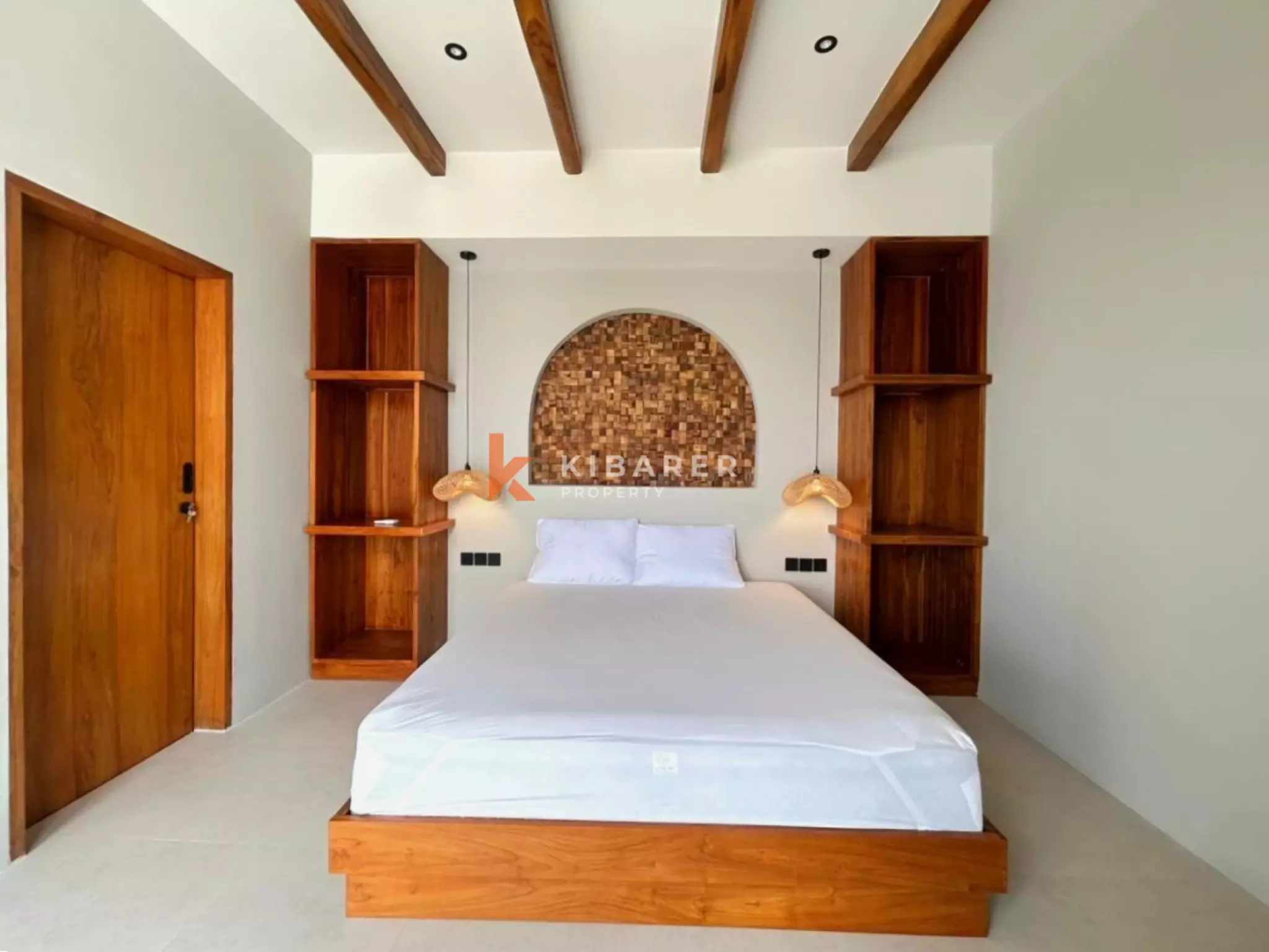 Stylish Three Bedroom Mediterranean Villa with Rooftop Lounge in Umalas