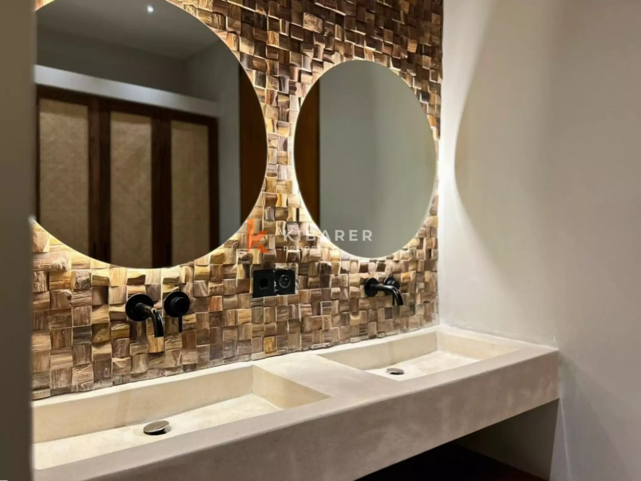 Stylish Three Bedroom Mediterranean Villa with Rooftop Lounge in Umalas