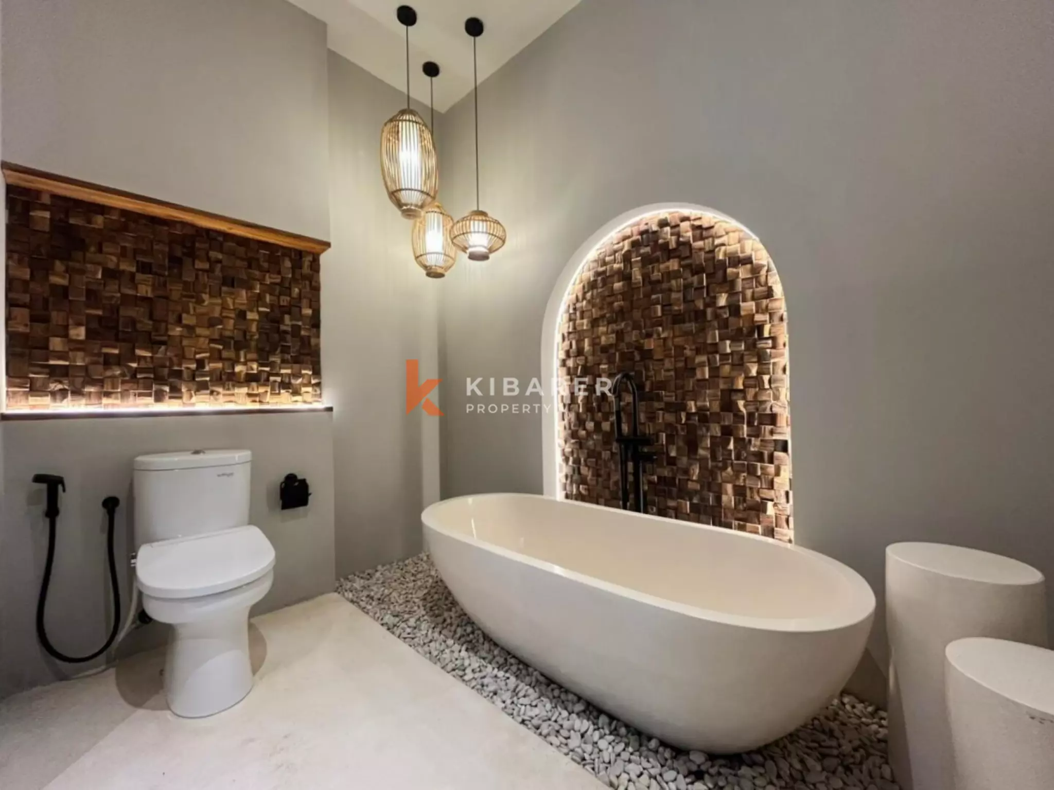 Stylish Three Bedroom Mediterranean Villa with Rooftop Lounge in Umalas