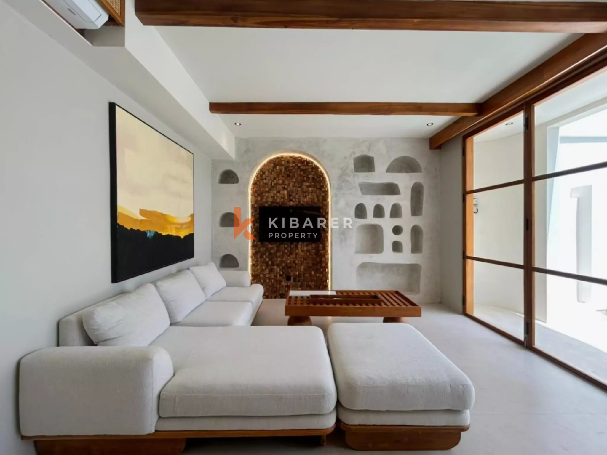 Stylish Three Bedroom Mediterranean Villa with Rooftop Lounge in Umalas