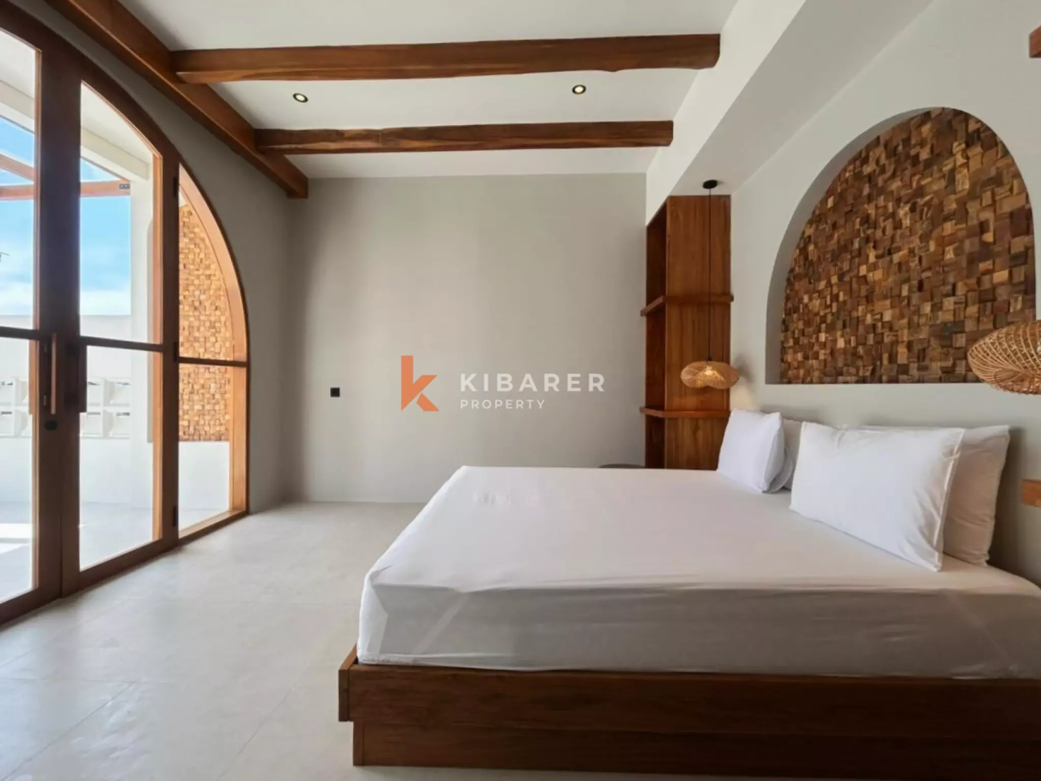 Stylish Three Bedroom Mediterranean Villa with Rooftop Lounge in Umalas