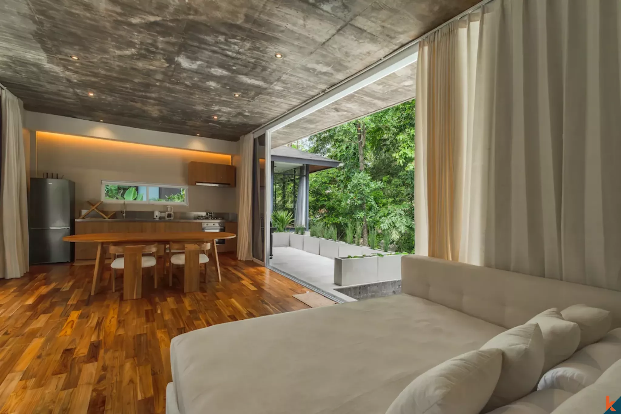 Potensi Investasi Luar Biasa: Kompleks Perumahan Mewah di Tepi Sungai untuk Disewakan di Tumbak