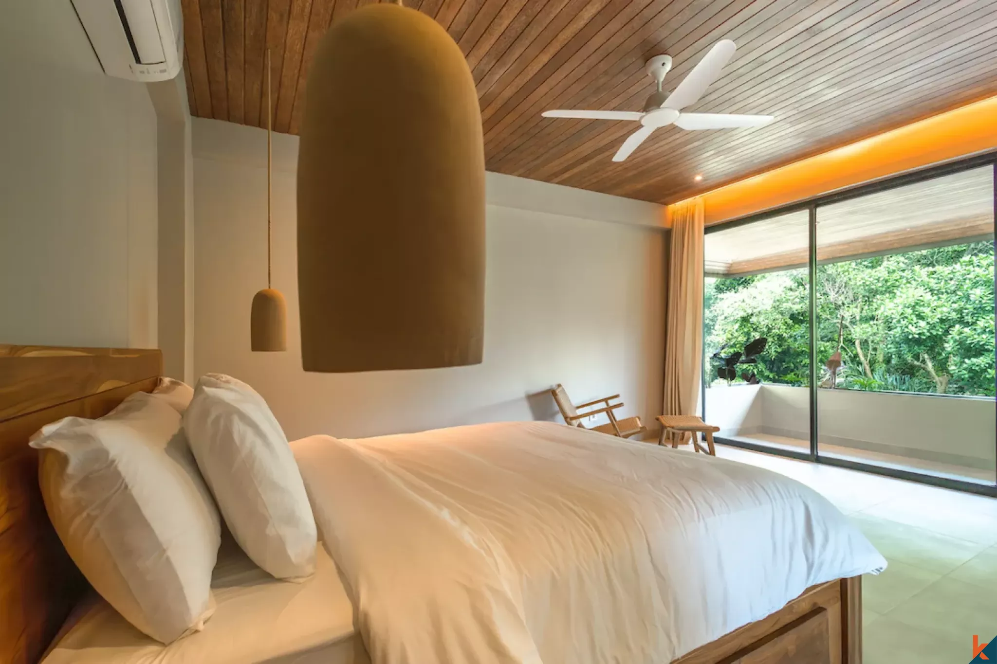 Potensi Investasi Luar Biasa: Kompleks Perumahan Mewah di Tepi Sungai untuk Disewakan di Tumbak