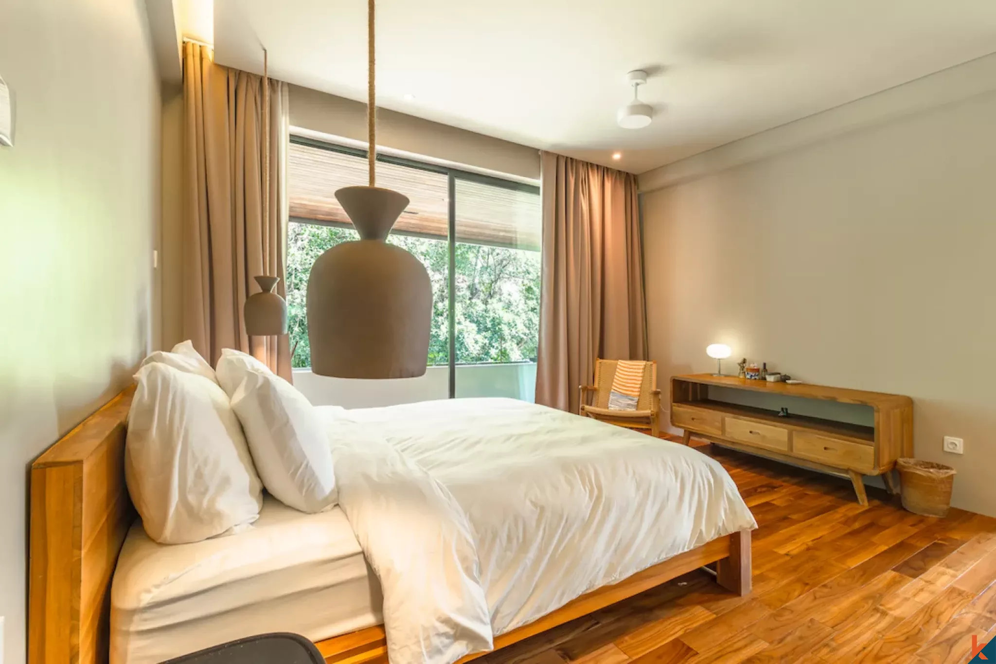 Potensi Investasi Luar Biasa: Kompleks Perumahan Mewah di Tepi Sungai untuk Disewakan di Tumbak