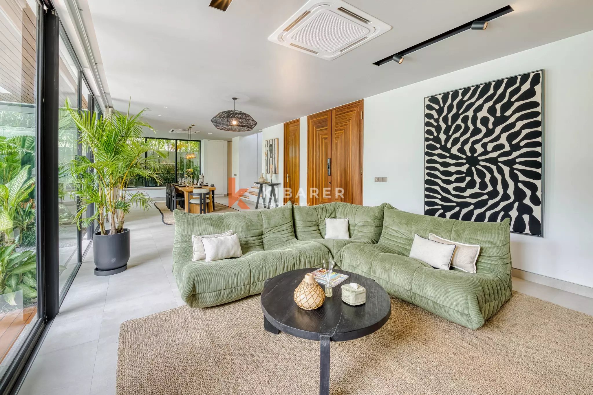 Private Oasis Four Bedroom plus Office room in Umalas