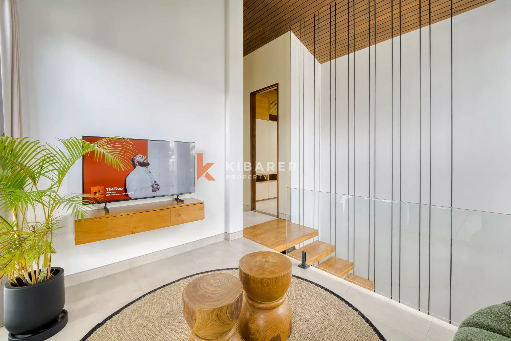 Private Oasis Four Bedroom plus Office room in Umalas