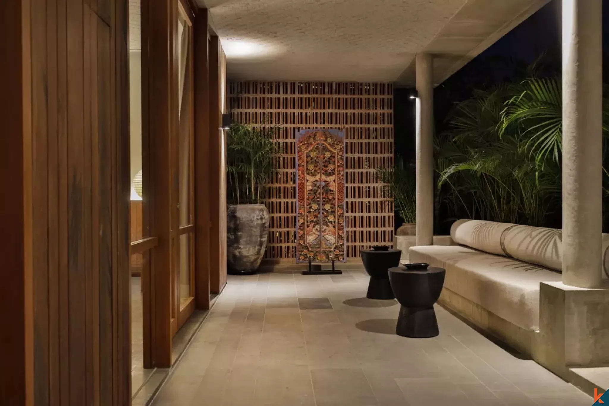 Penginapan Mewah dengan 7 Kamar Tidur dan Pemandangan Sungai yang Menakjubkan, Terletak di Pusat Pererenan