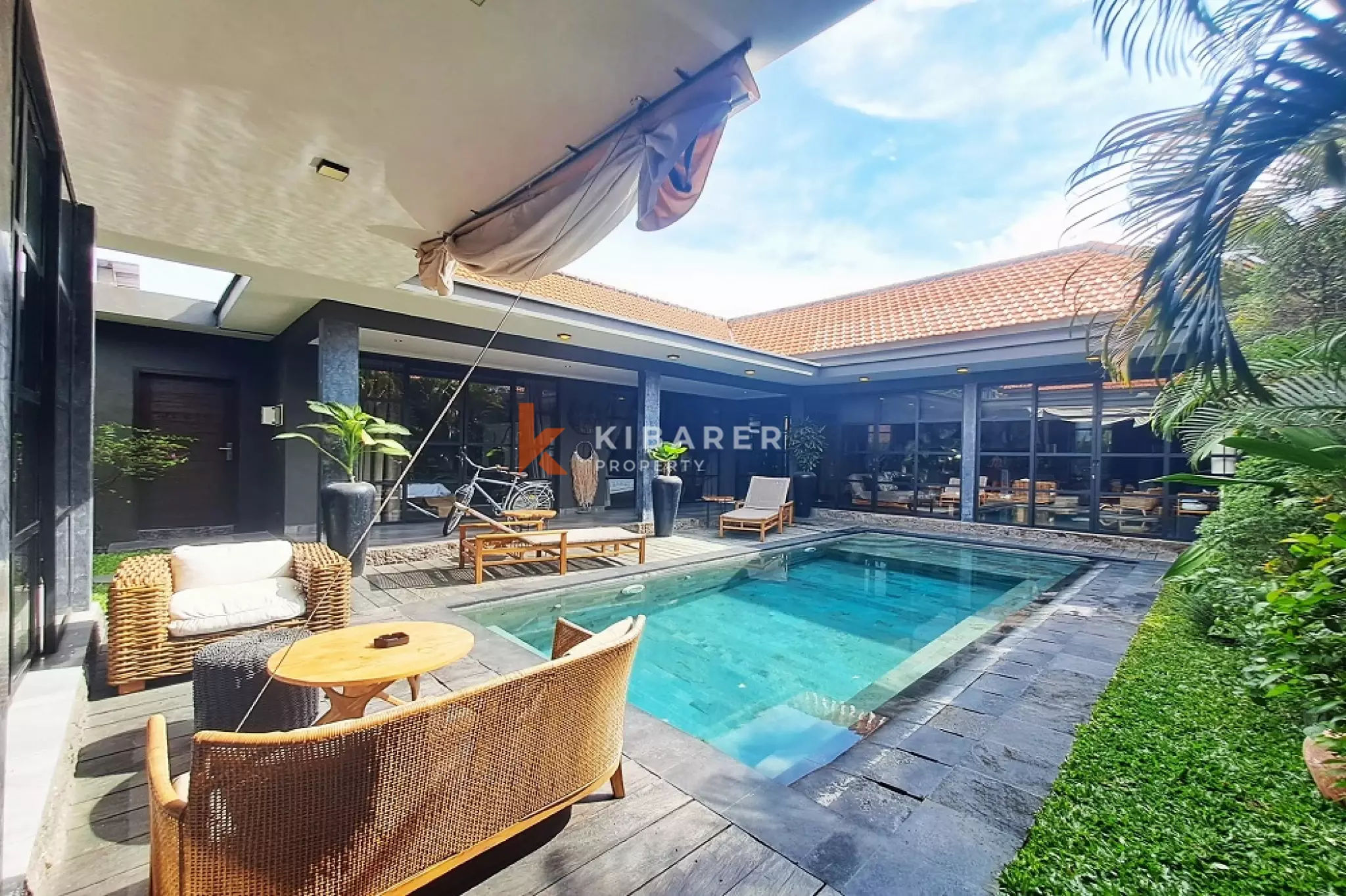 Vie insulaire à deux pas d'Echo Beach - Villa de trois chambres (Disponible le 20 décembre 2025)