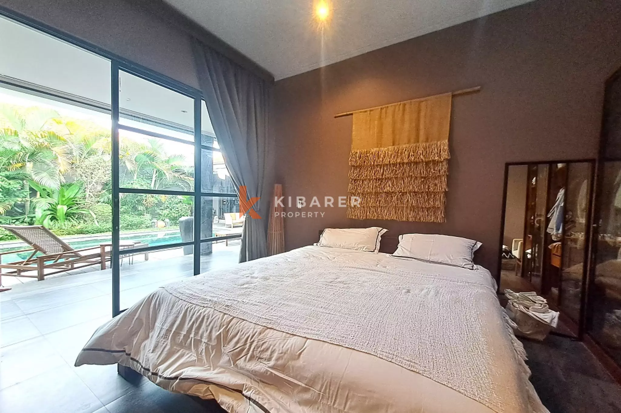 Vie insulaire à deux pas d'Echo Beach - Villa de trois chambres (Disponible le 20 décembre 2025)