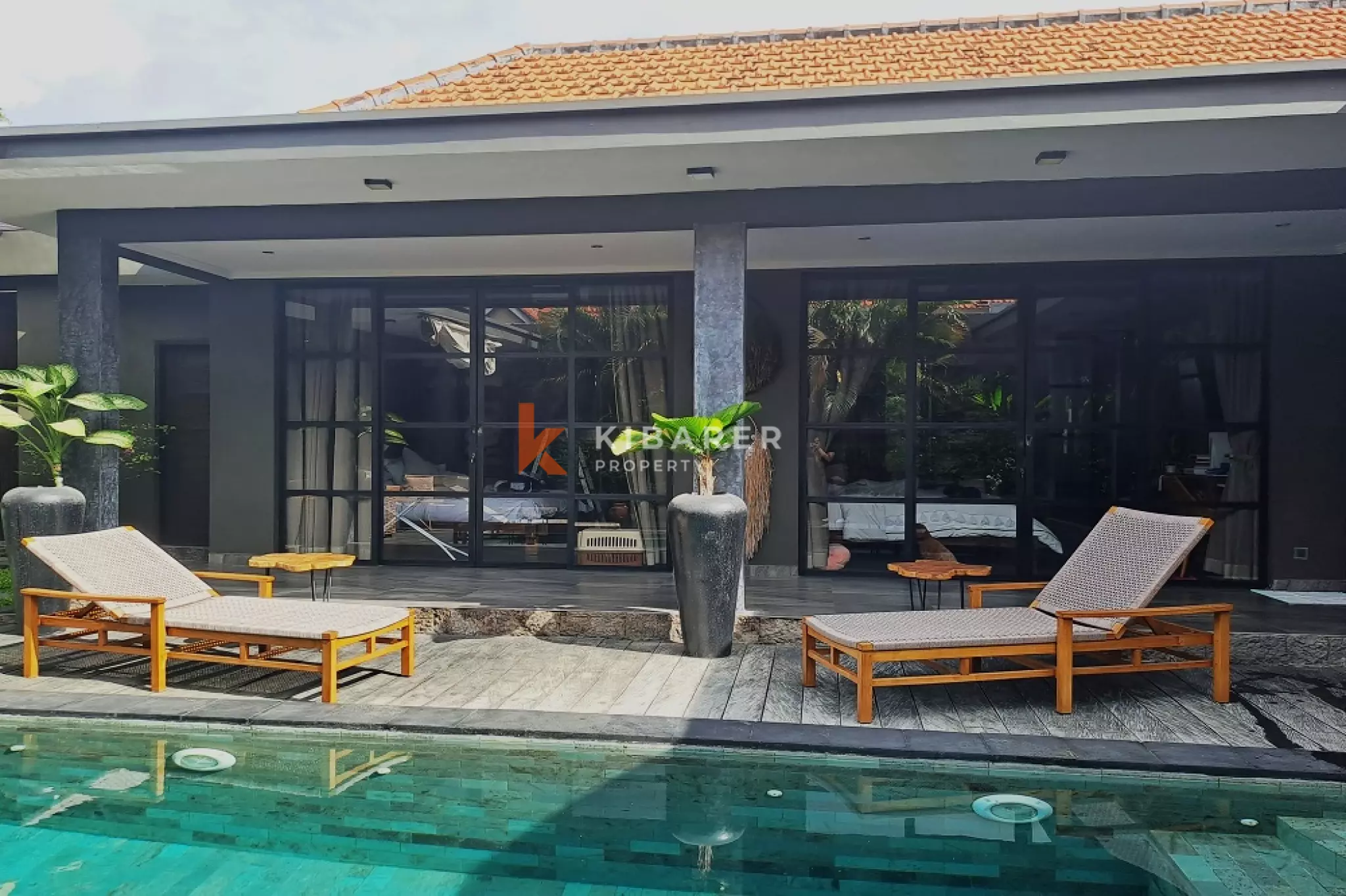 Vie insulaire à deux pas d'Echo Beach - Villa de trois chambres (Disponible le 20 décembre 2025)