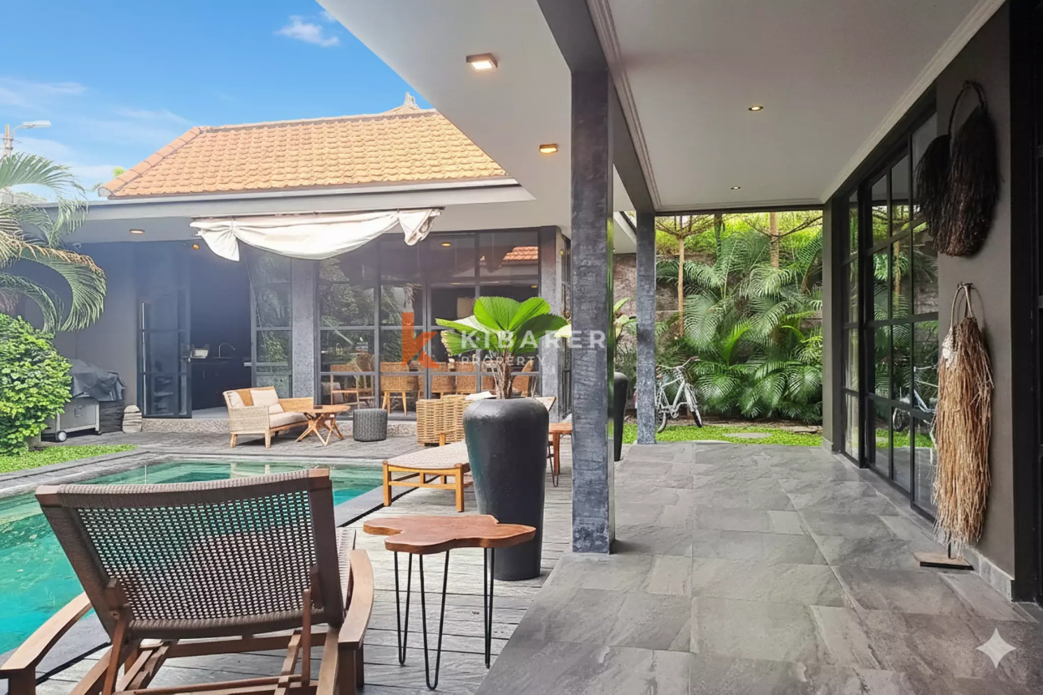 Vie insulaire à deux pas d'Echo Beach - Villa de trois chambres (Disponible le 20 décembre 2025)