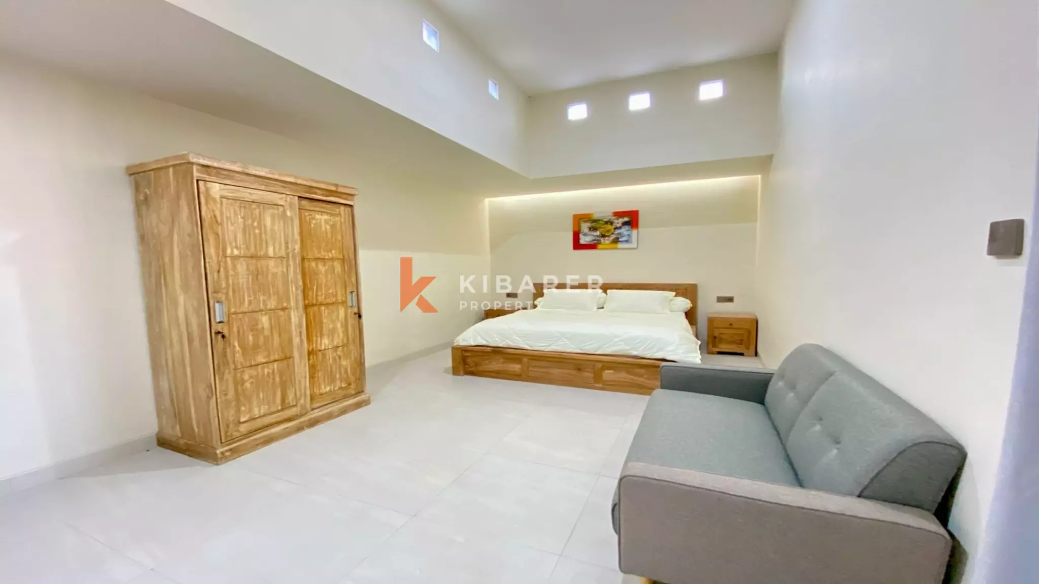 Liburan Modern nan Elegan di Canggu – Vila Dua Kamar Tidur dengan Kolam Renang