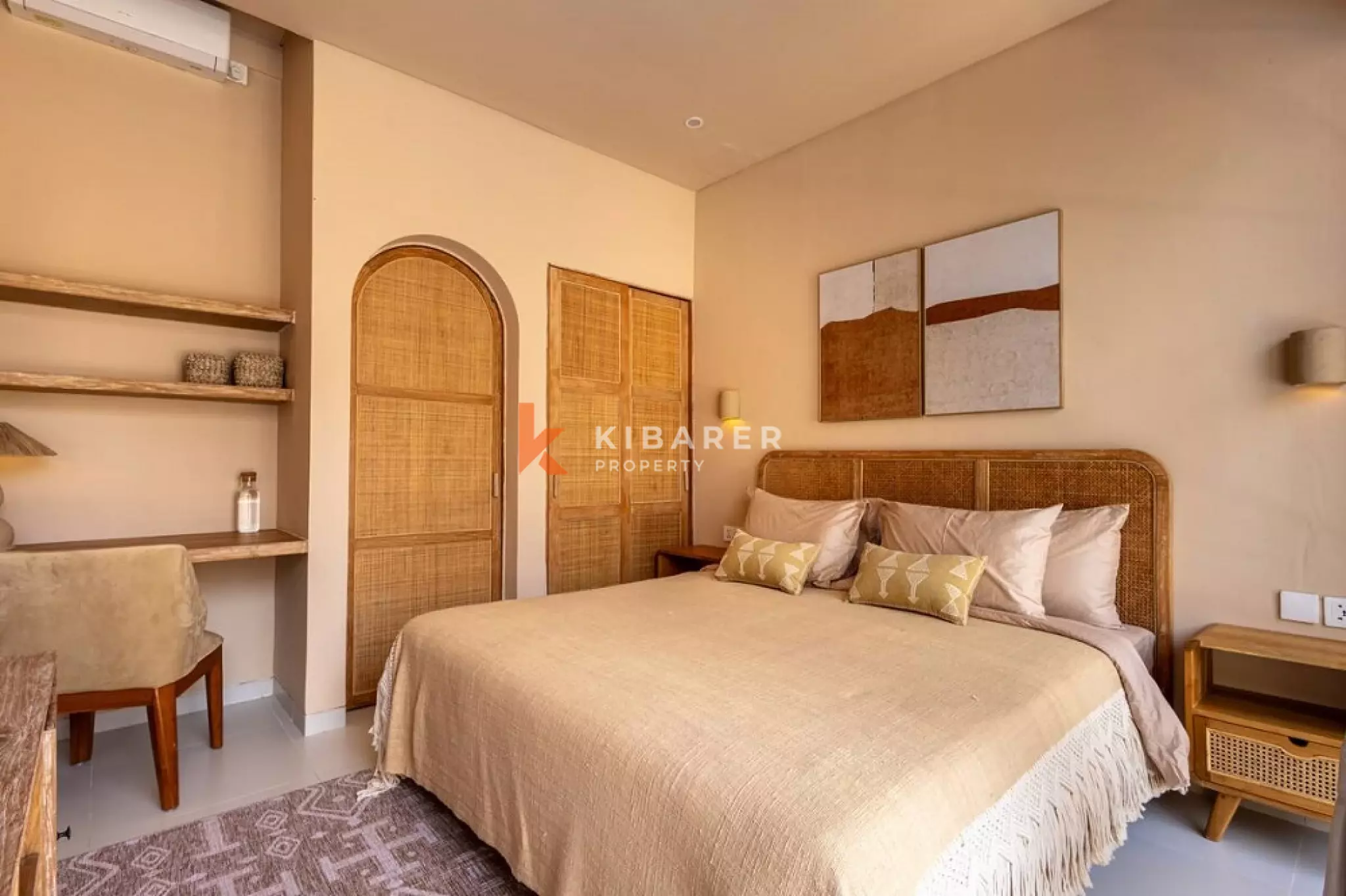 Vila Tertutup Dua Kamar Tidur dengan Harmoni Feng Shui di Bingin