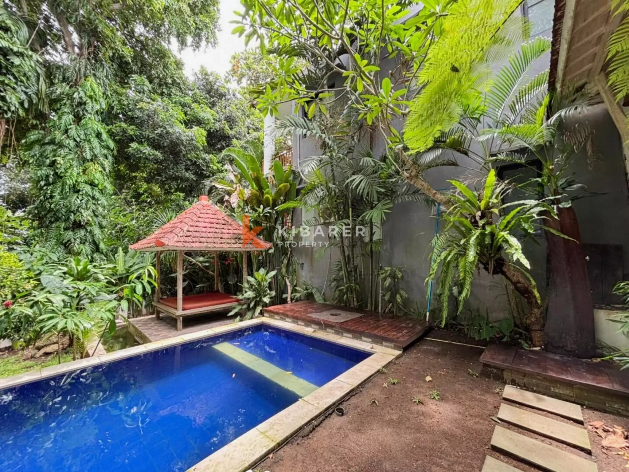 The Wooden Surfhouse - Vila Tiga Kamar Tidur Dekat Pantai Pererenan