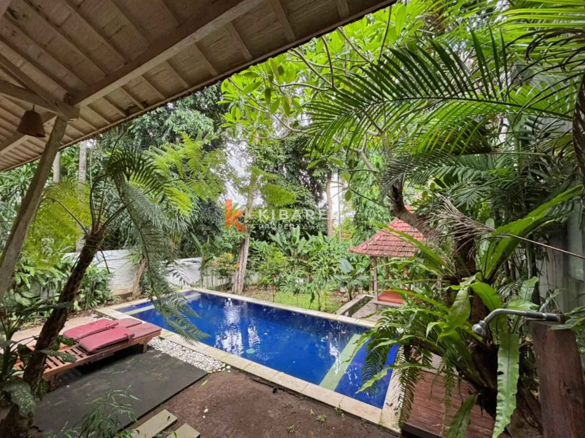 The Wooden Surfhouse - Vila Tiga Kamar Tidur Dekat Pantai Pererenan