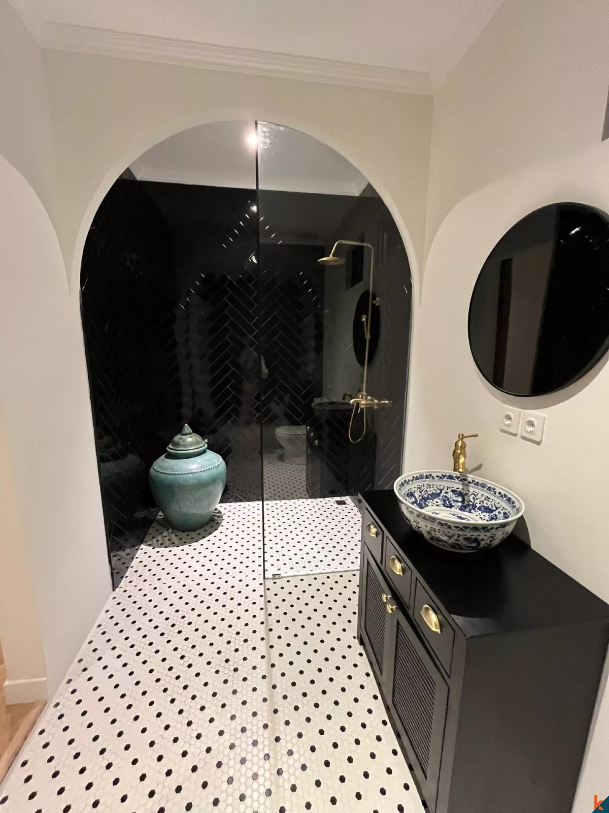 Modern Mediterranean-Style 3-Bedroom Villa with Private Pool in Sanur