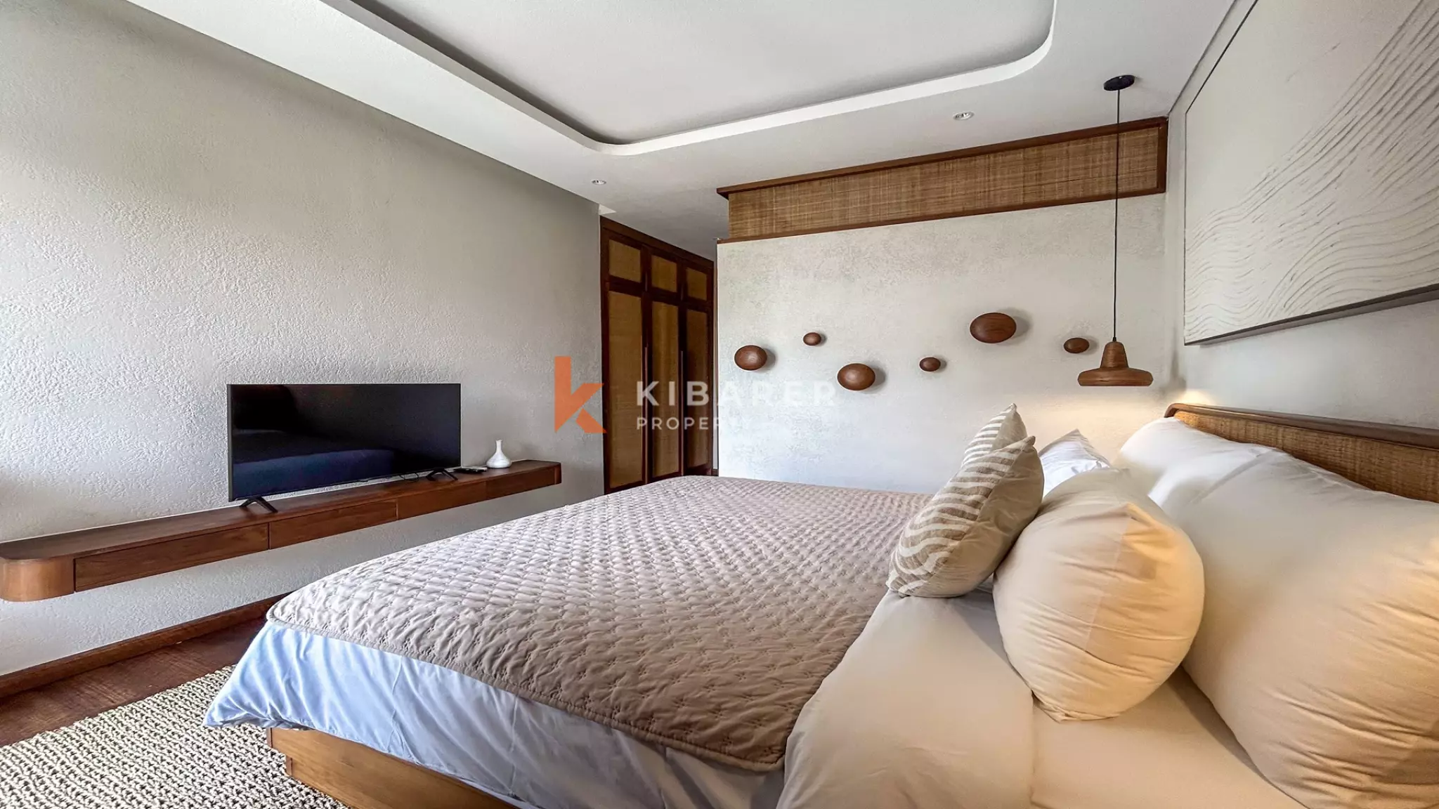 Luxury Chic Two-Bedroom Enclosed Living Villa in Canggu