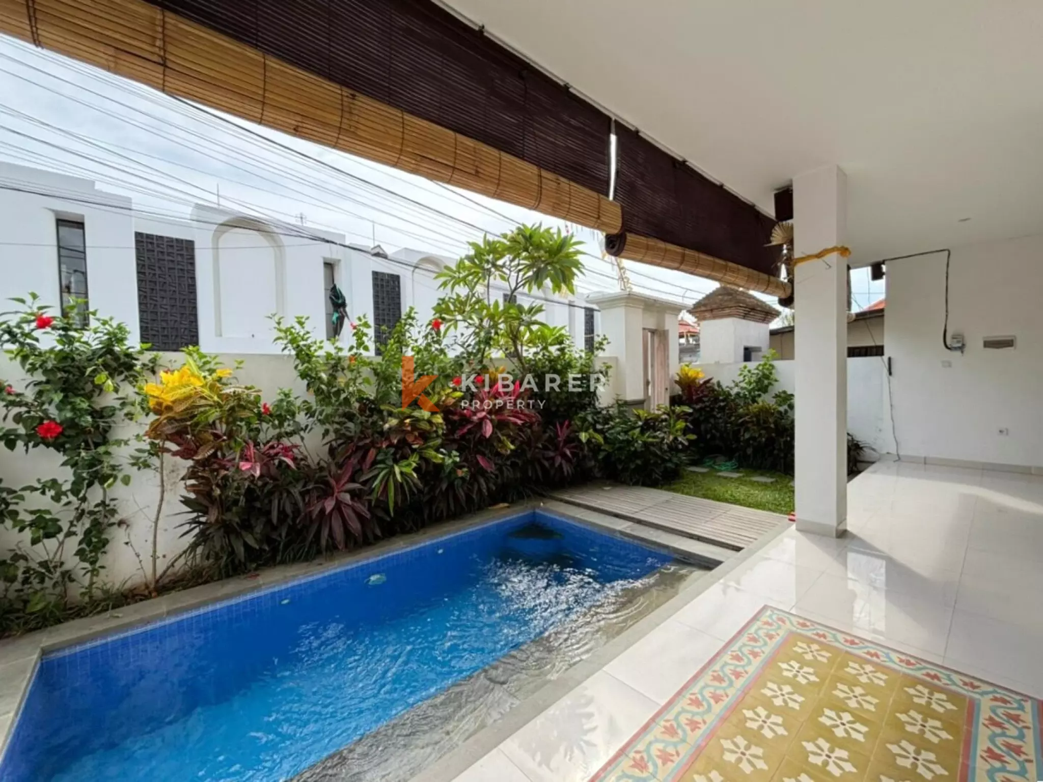 Vila Dua Kamar Tidur Berkonsep Terbuka yang Sejuk Menghadap Kolam Renang – Cemagi