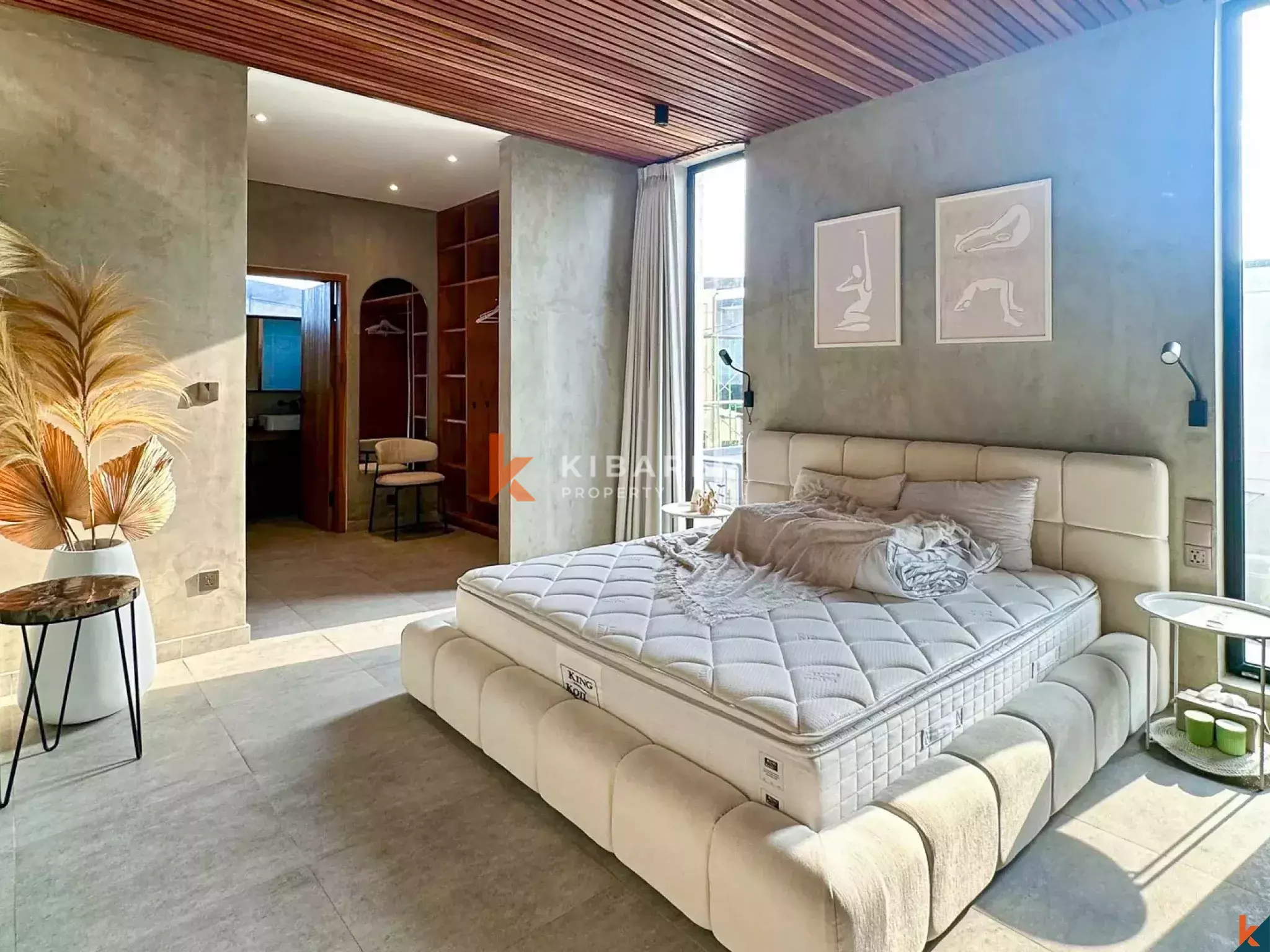 Stylish Four-Bedroom Villa Steps Away from Berawa Beach