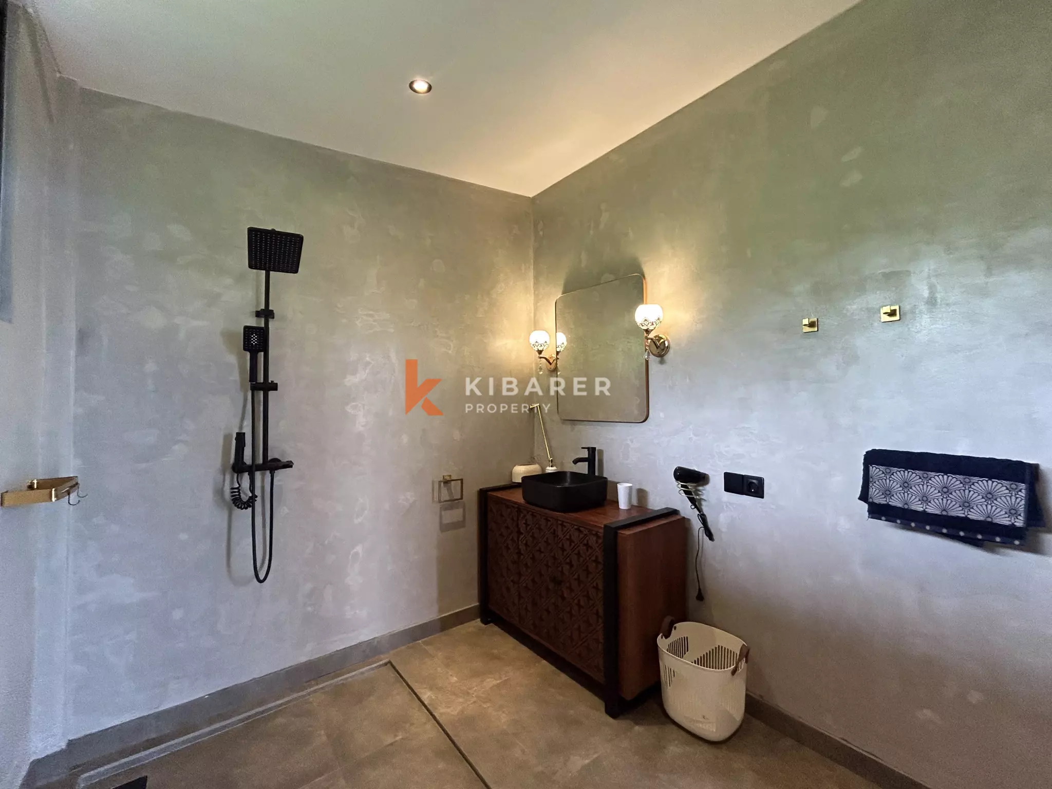 Pemandangan Laut yang Menyenangkan – Vila Dua Kamar Tidur Menawan dengan Kolam Renang di Uluwatu