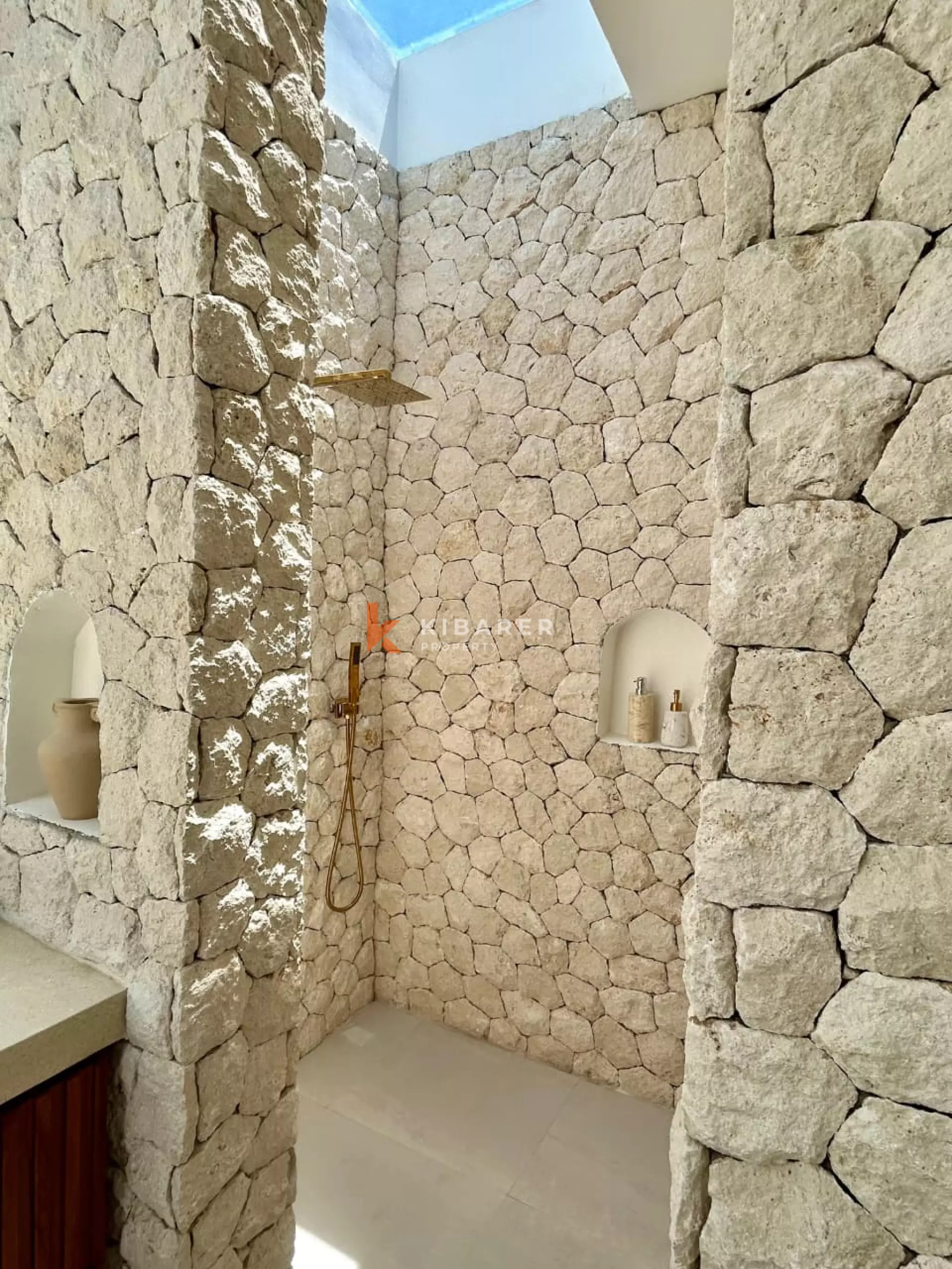 Brand New Lovely Two-Bedroom Villa in Canggu Padonan