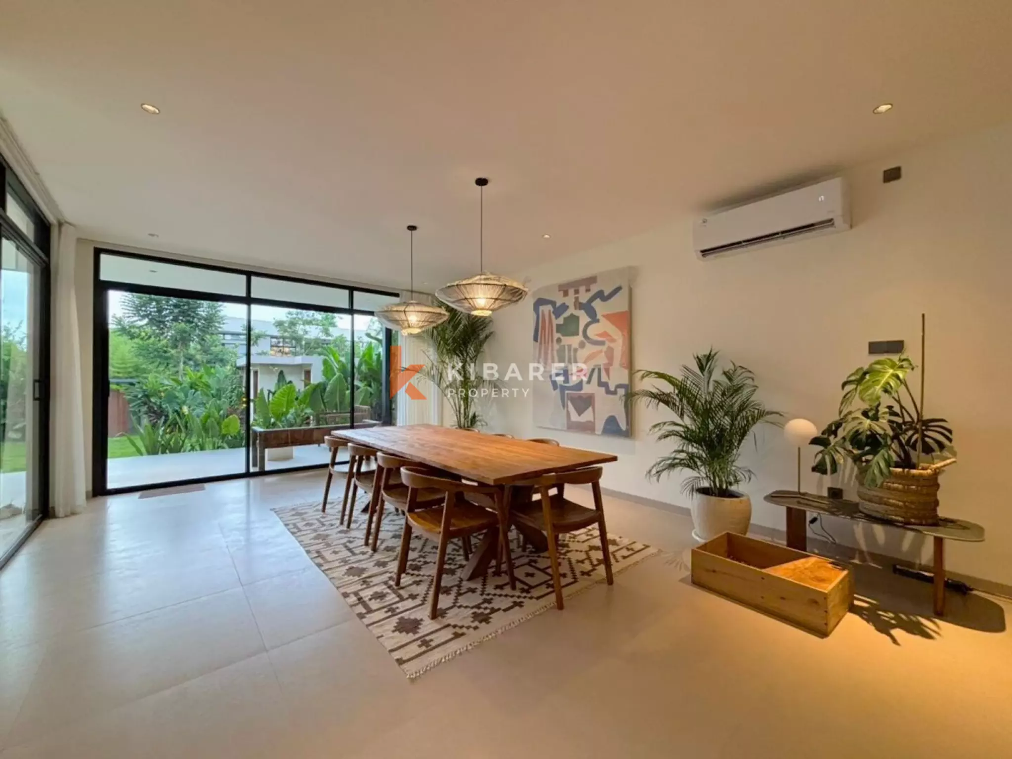 Modern Three Bedroom Oasis Villa the Heart of Umalas