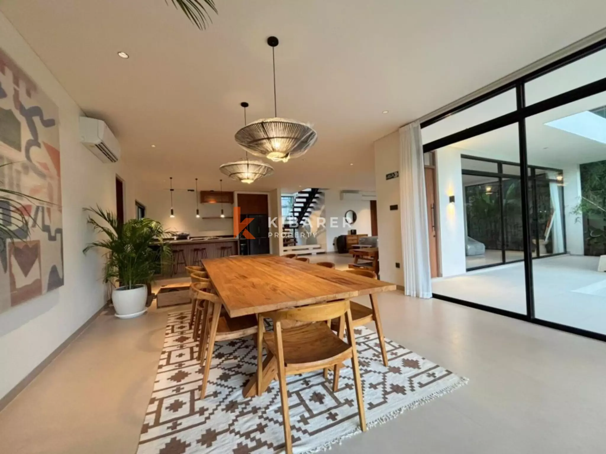 Modern Three Bedroom Oasis Villa the Heart of Umalas